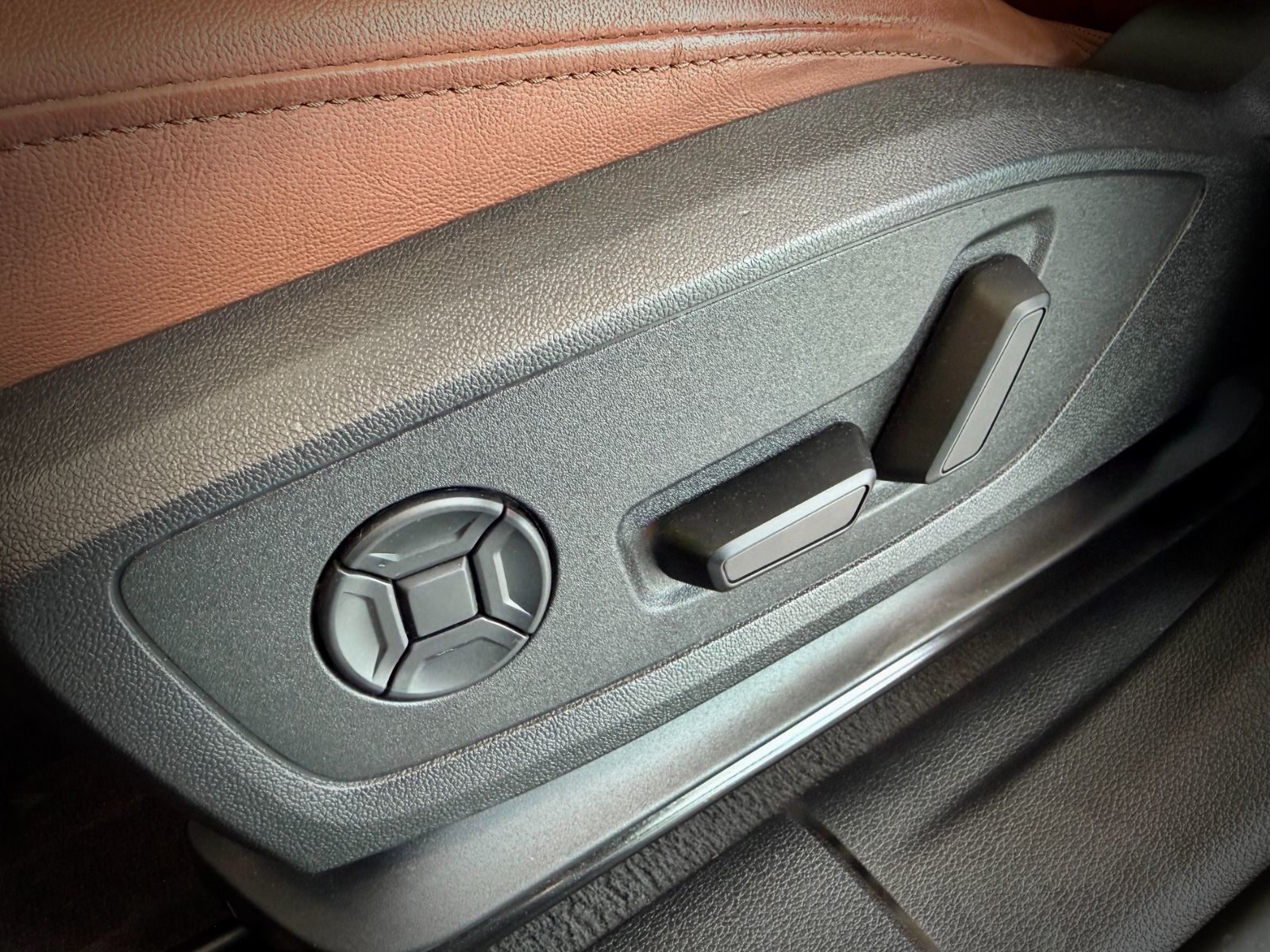 Audi Q3 Progressiv 45 2023-17