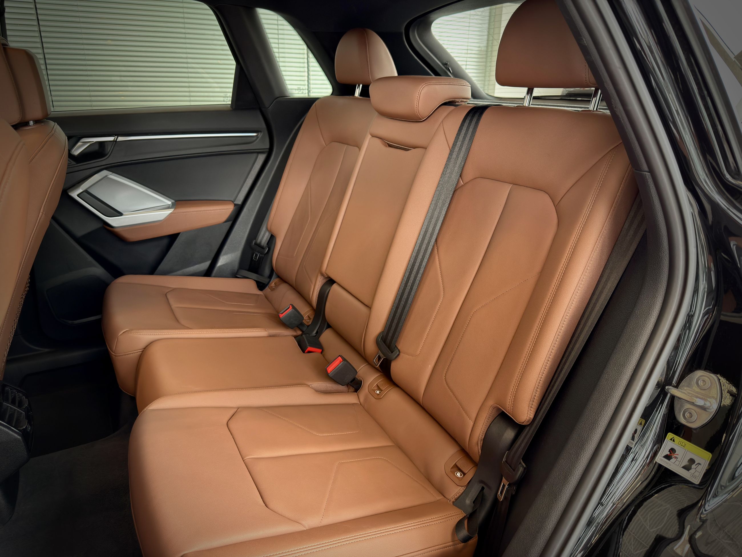 Audi Q3 Progressiv 45 2023-19