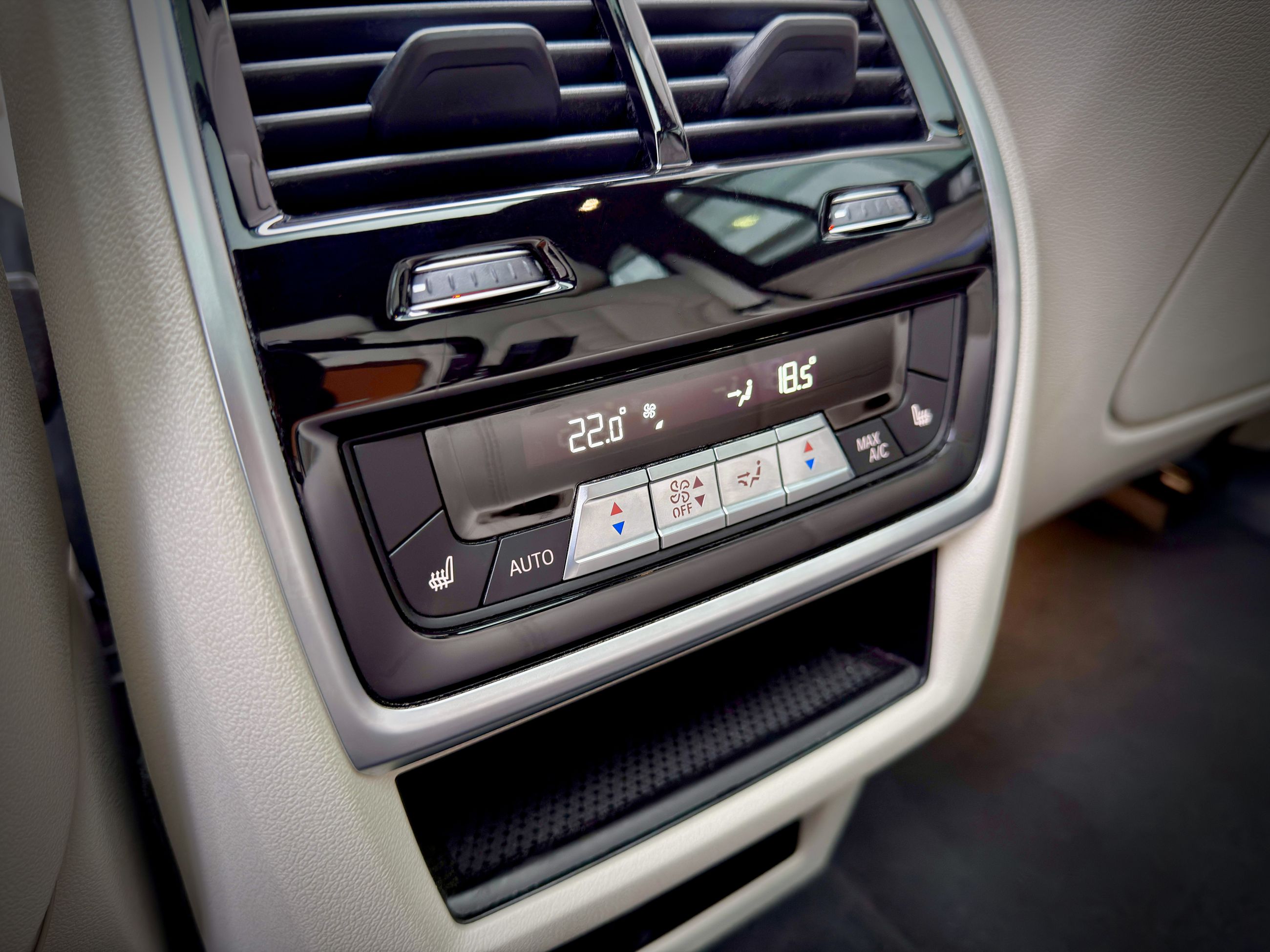 BMW X5 xDrive40i 2022-19
