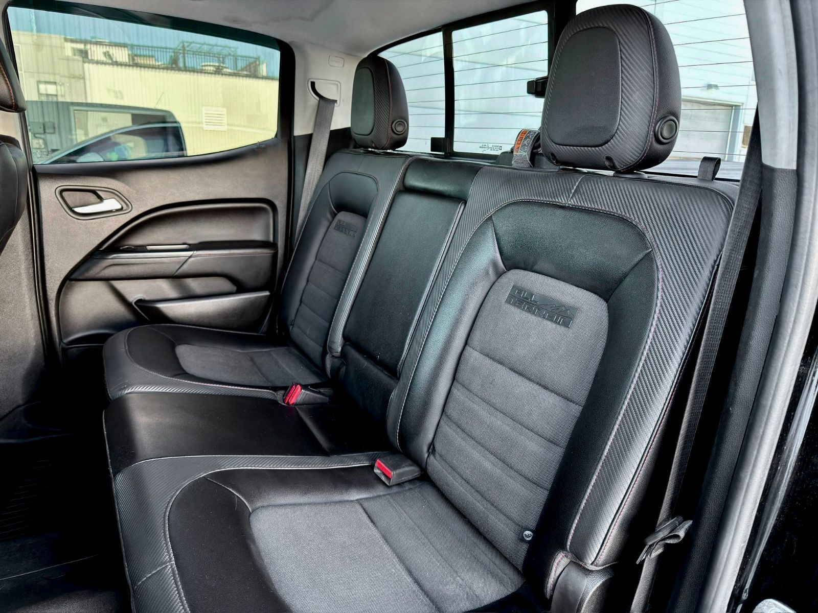 GMC Canyon 4WD All Terrain w/Cloth 2018-19