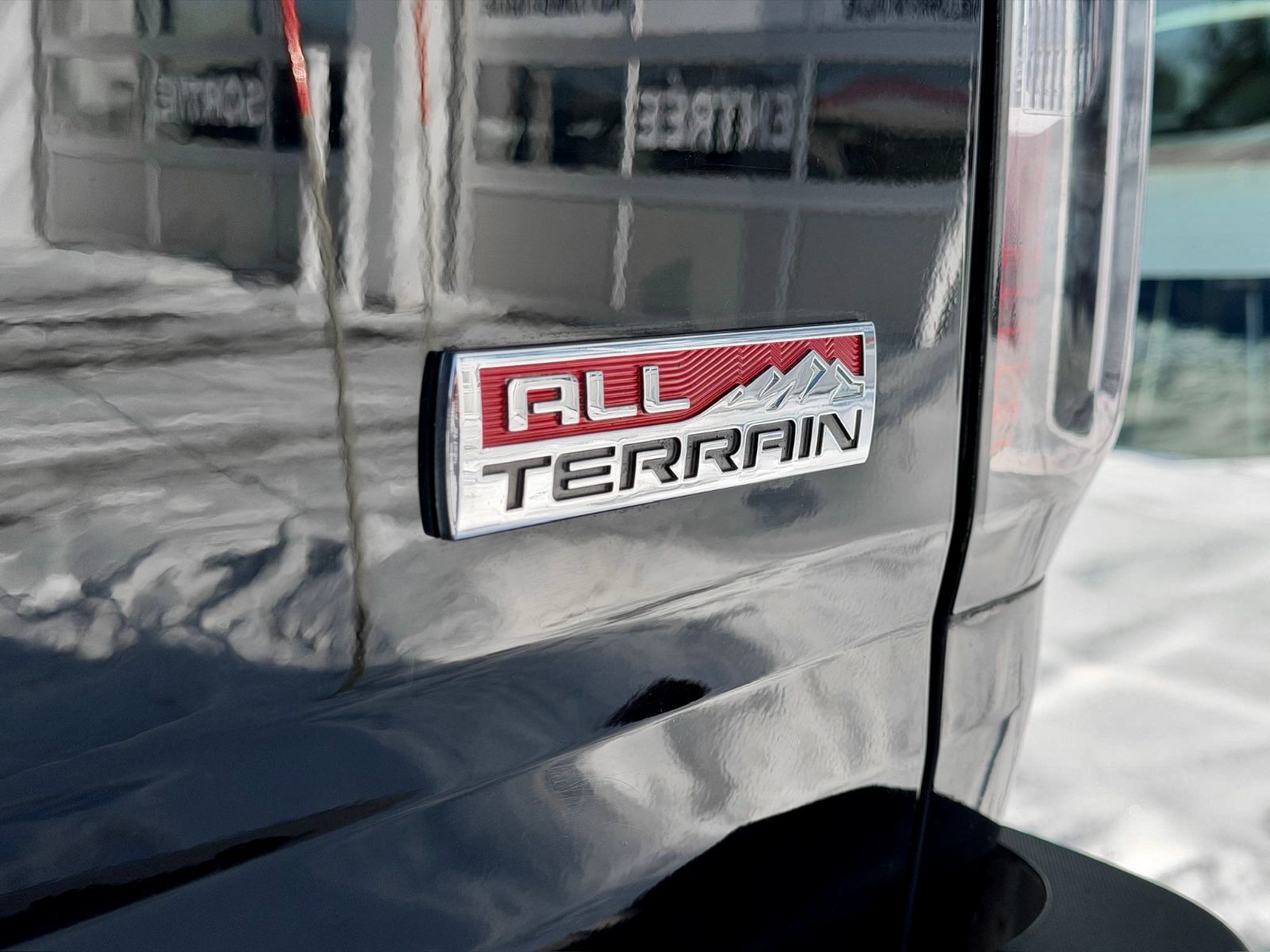 GMC Canyon 4WD All Terrain w/Cloth 2018-14