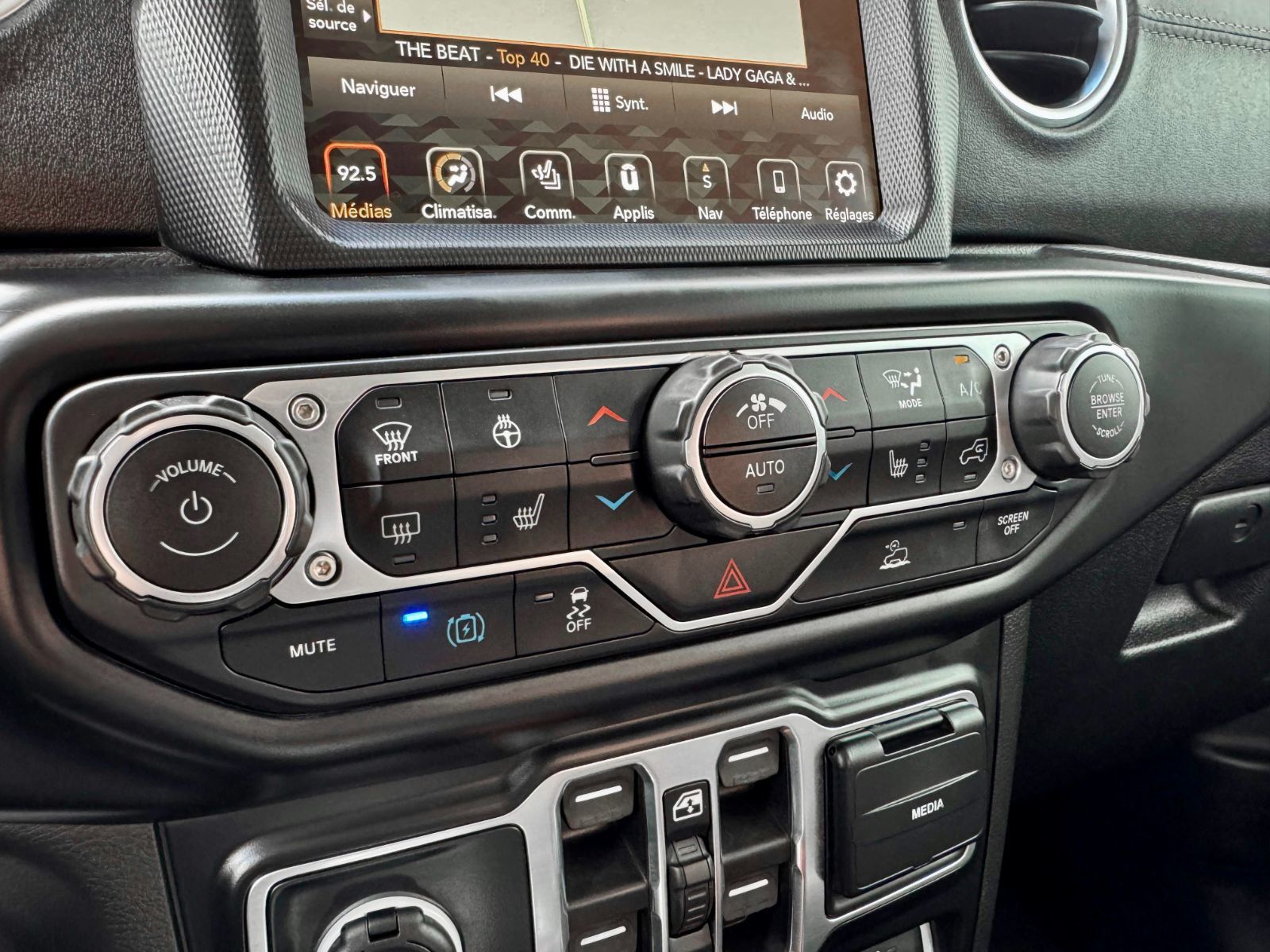 Jeep Wrangler 4xe Unlimited Sahara 2022-23