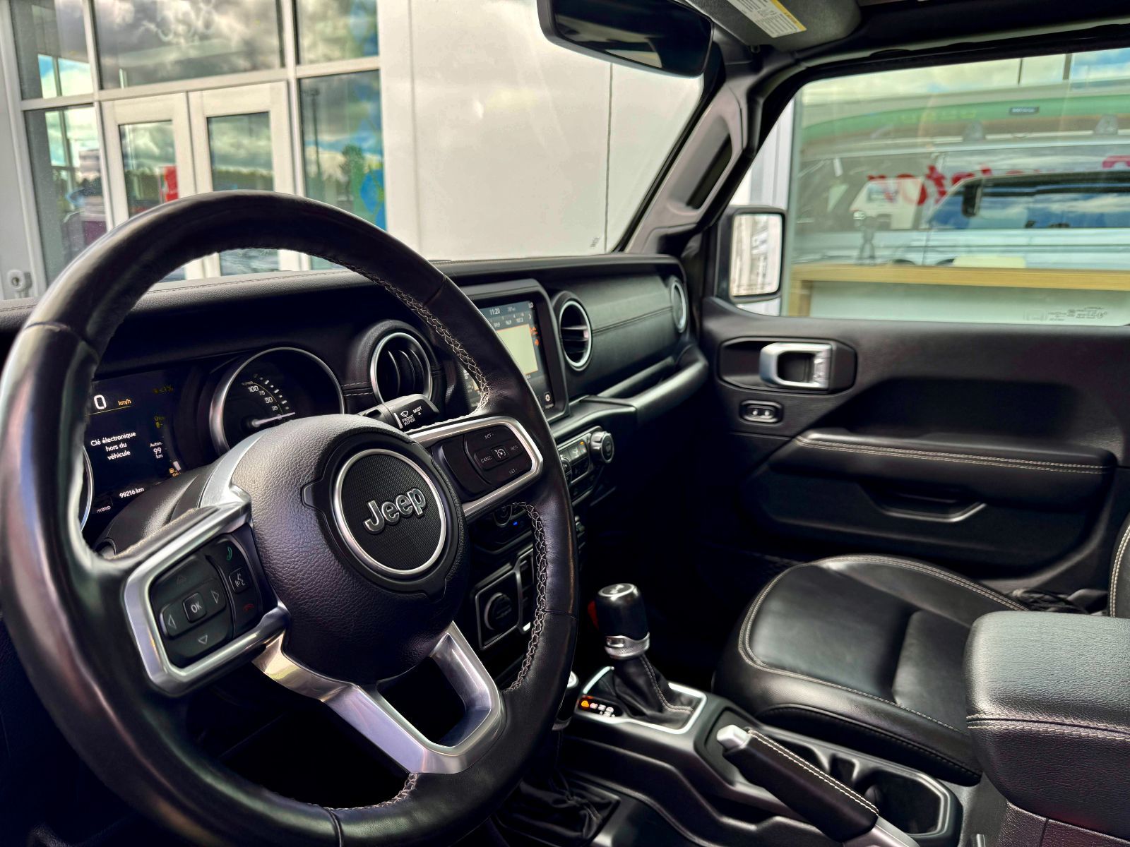 Jeep Wrangler 4xe Unlimited Sahara 2022-16