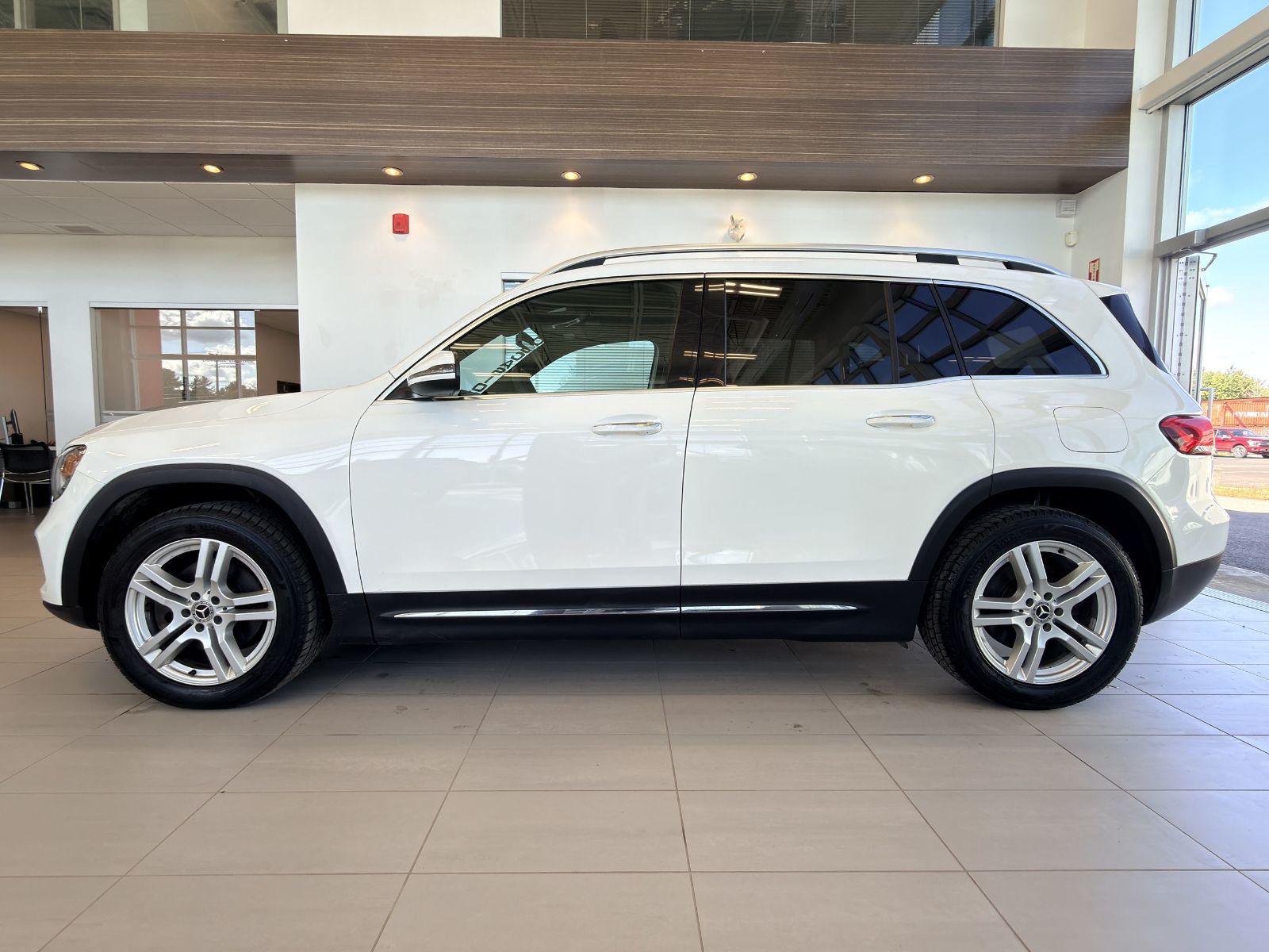 Photo 2021 Mercedes-Benz GLB GLB 250 #8