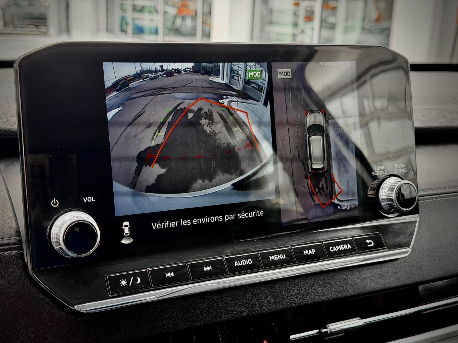 Mitsubishi Outlander Plug-In Hybrid LE 2024-22