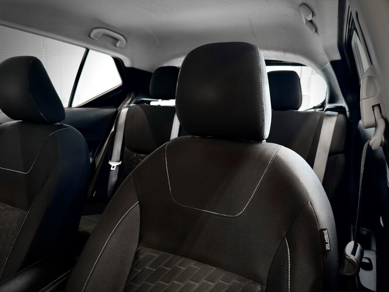 Nissan Kicks SV TA 2022-16