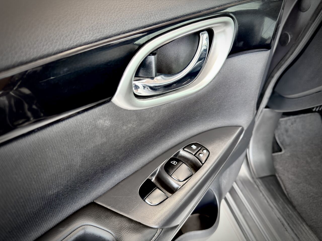 2018 Nissan Sentra SV CVT-29