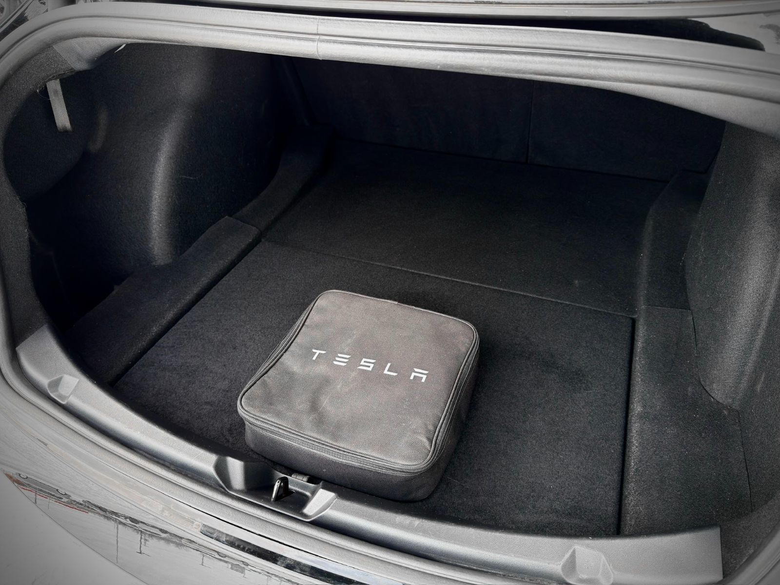 Tesla Model 3 Standard Range Plus 2021-12