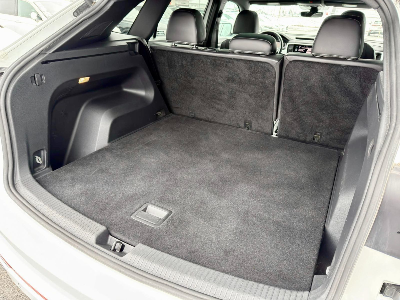 Volkswagen Atlas Cross Sport Execline 2022-17