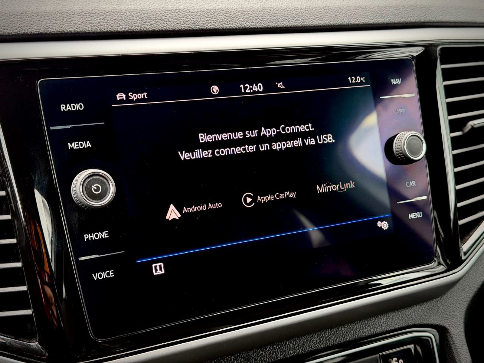 Volkswagen Atlas Cross Sport Execline 2022-35