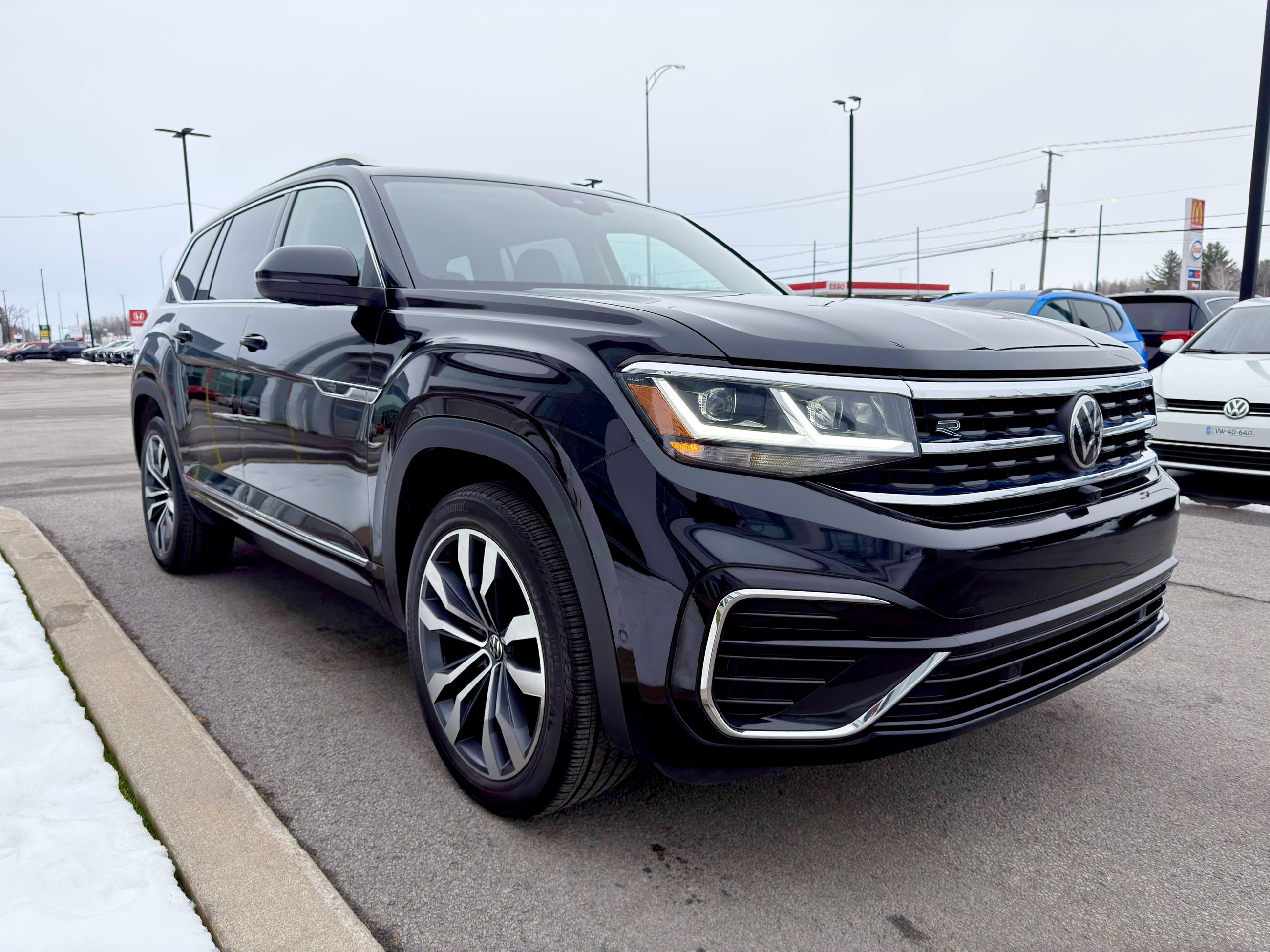 Volkswagen Atlas Execline 2023-9
