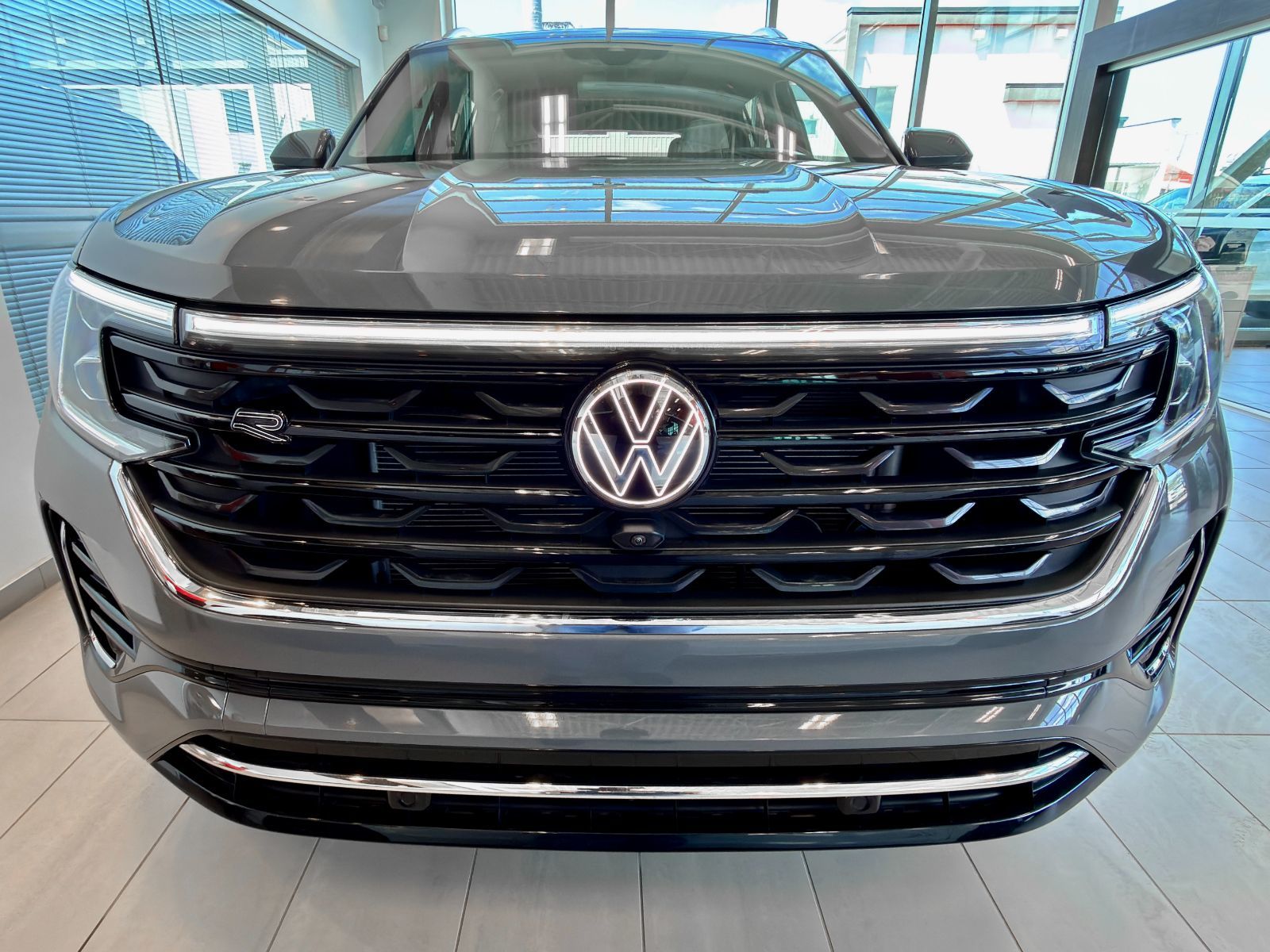 Photo 2026 Volkswagen Atlas Execline #5