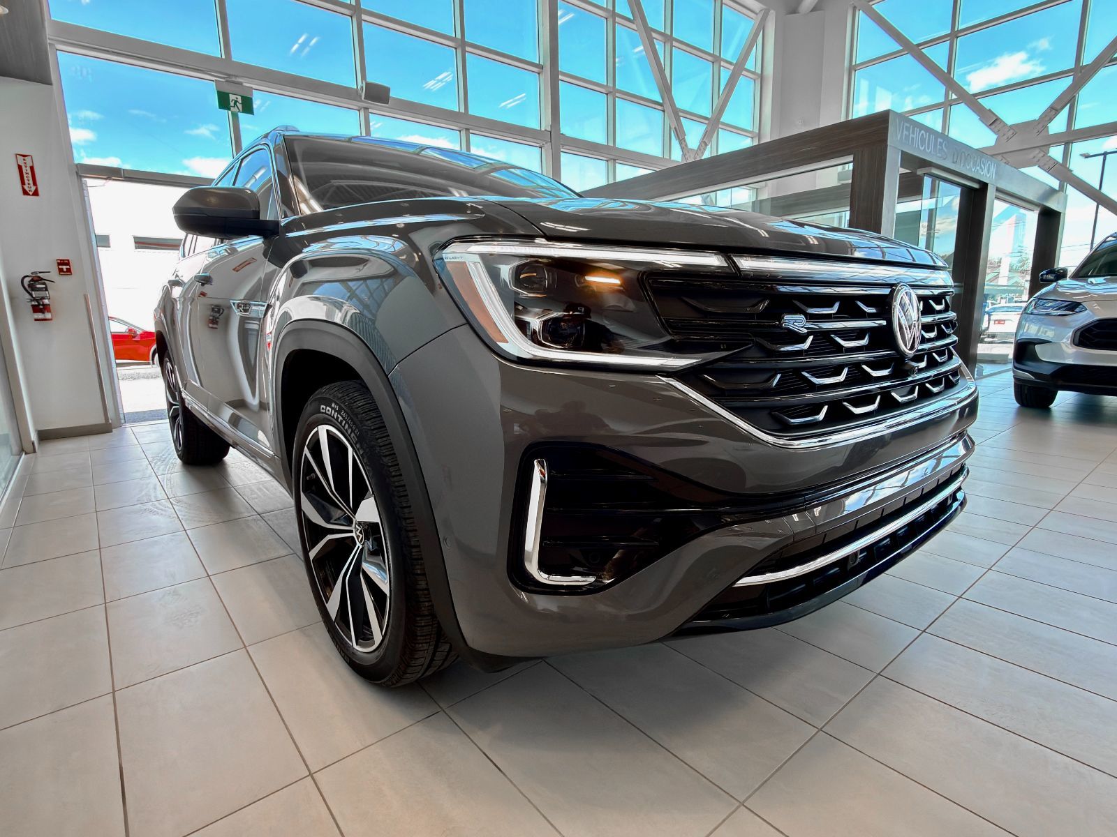 Photo 2026 Volkswagen Atlas Execline #6