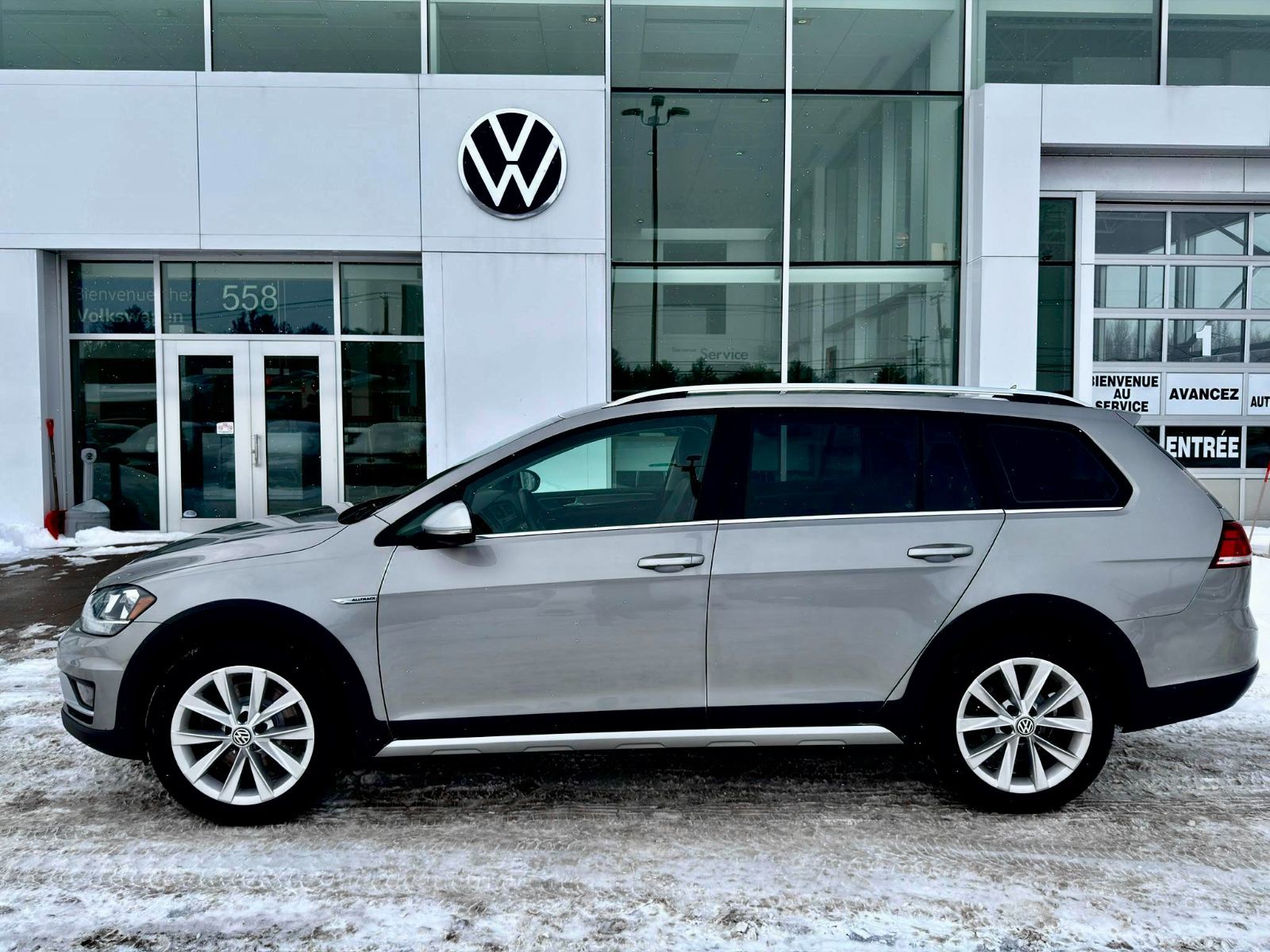 Volkswagen Golf Alltrack Sportwagen Highline 2019-7