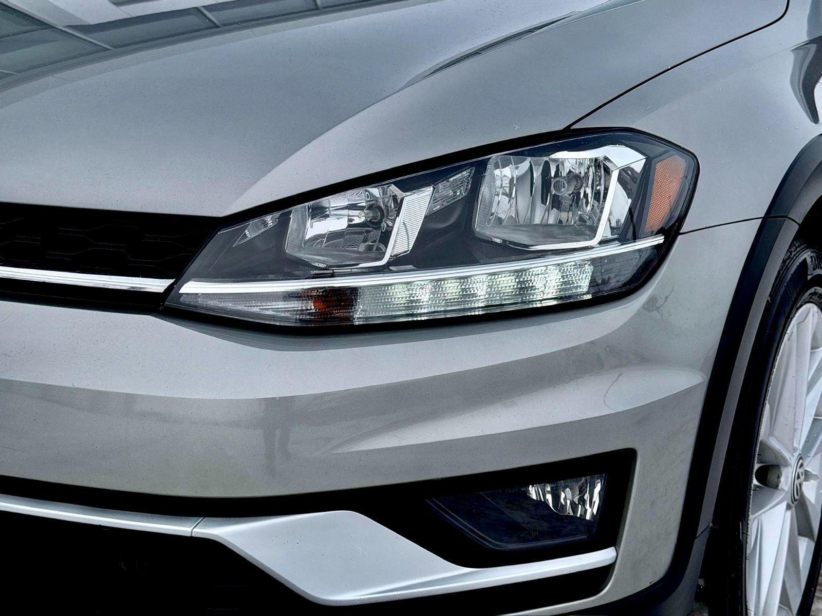 Volkswagen Golf Alltrack Sportwagen Highline 2019-2