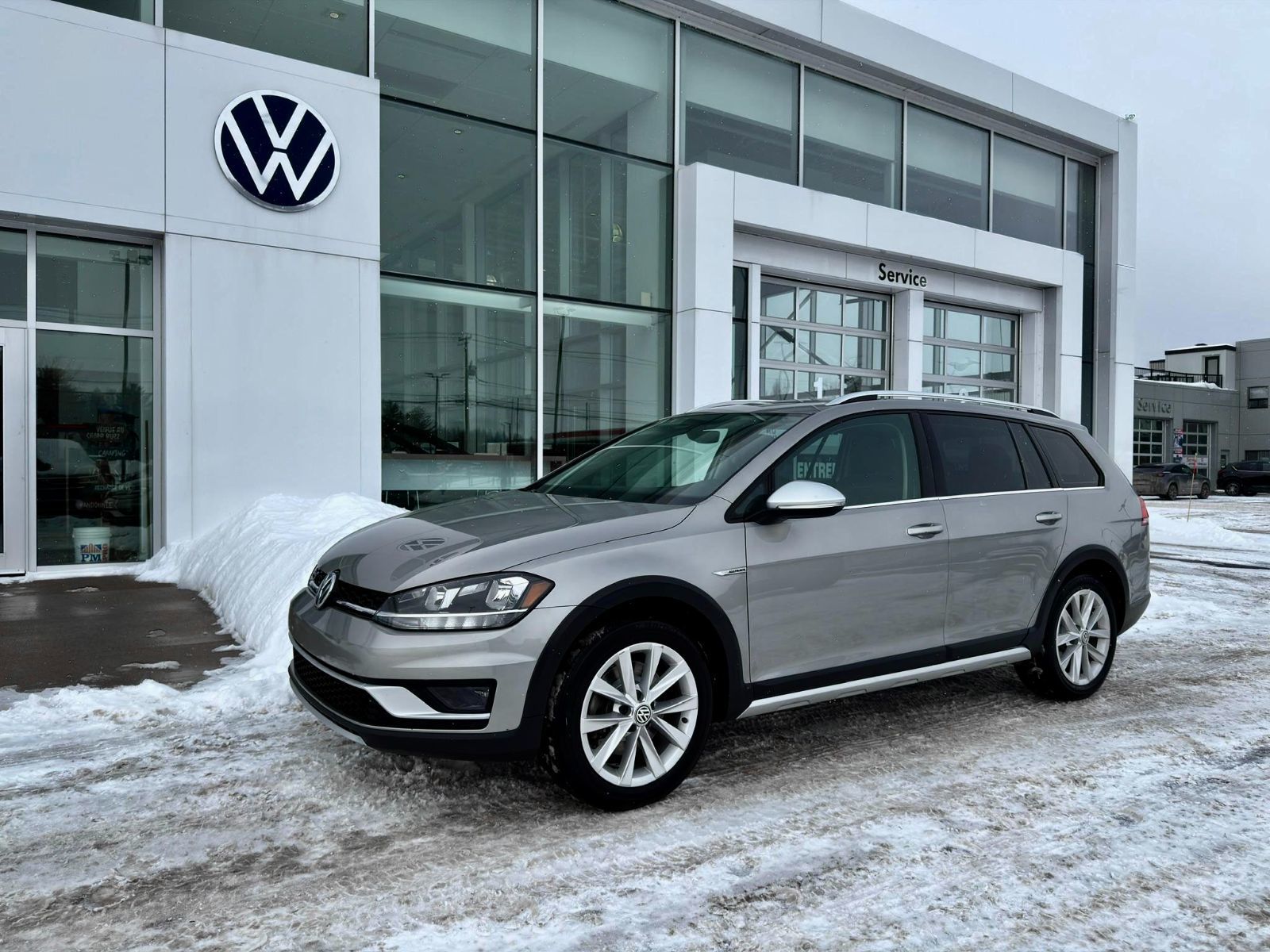 Volkswagen Golf Alltrack Sportwagen Highline 2019-35