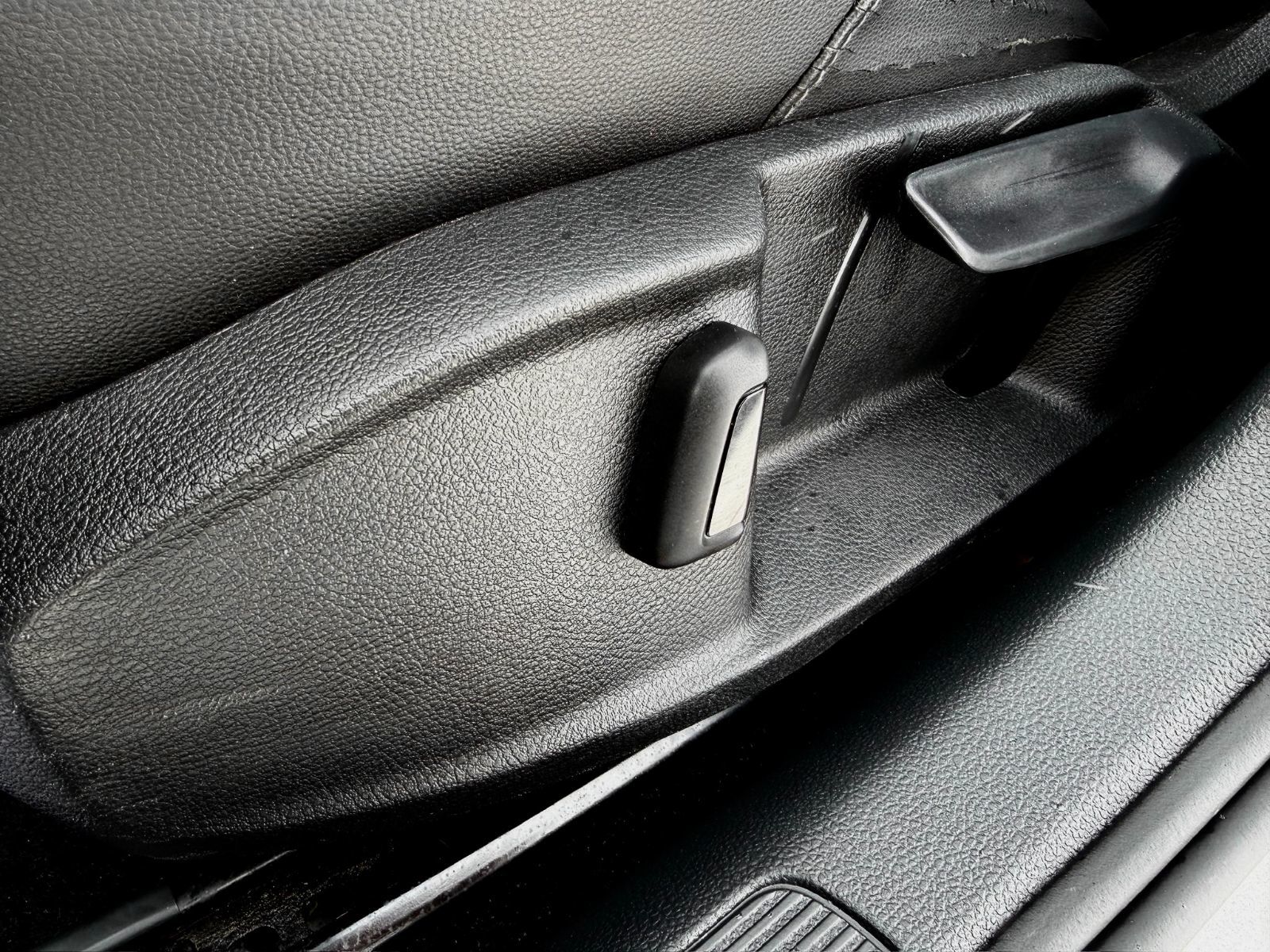 Volkswagen Golf Alltrack Sportwagen Highline 2019-33