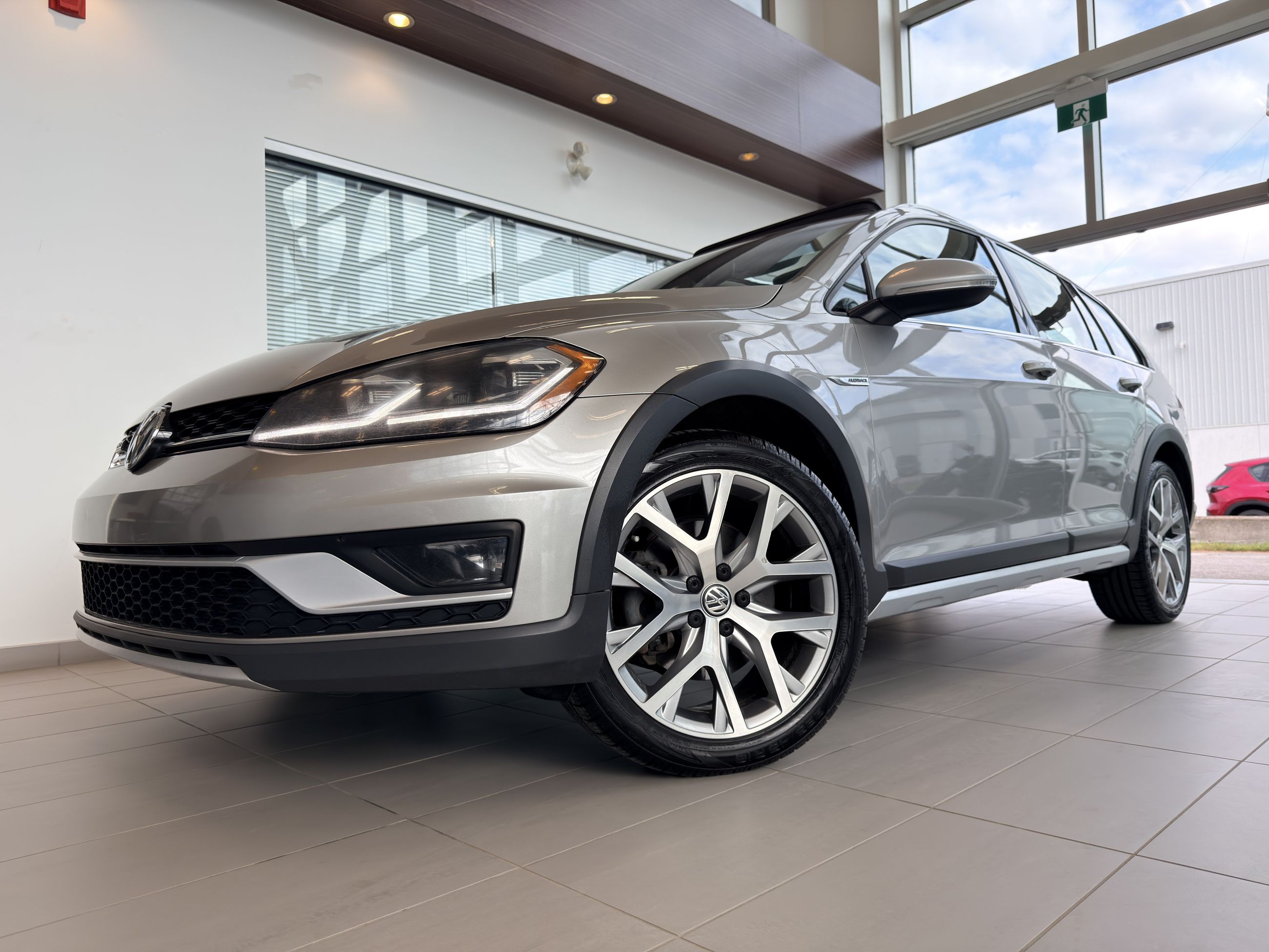 Photo 2019 Volkswagen Golf Alltrack #2