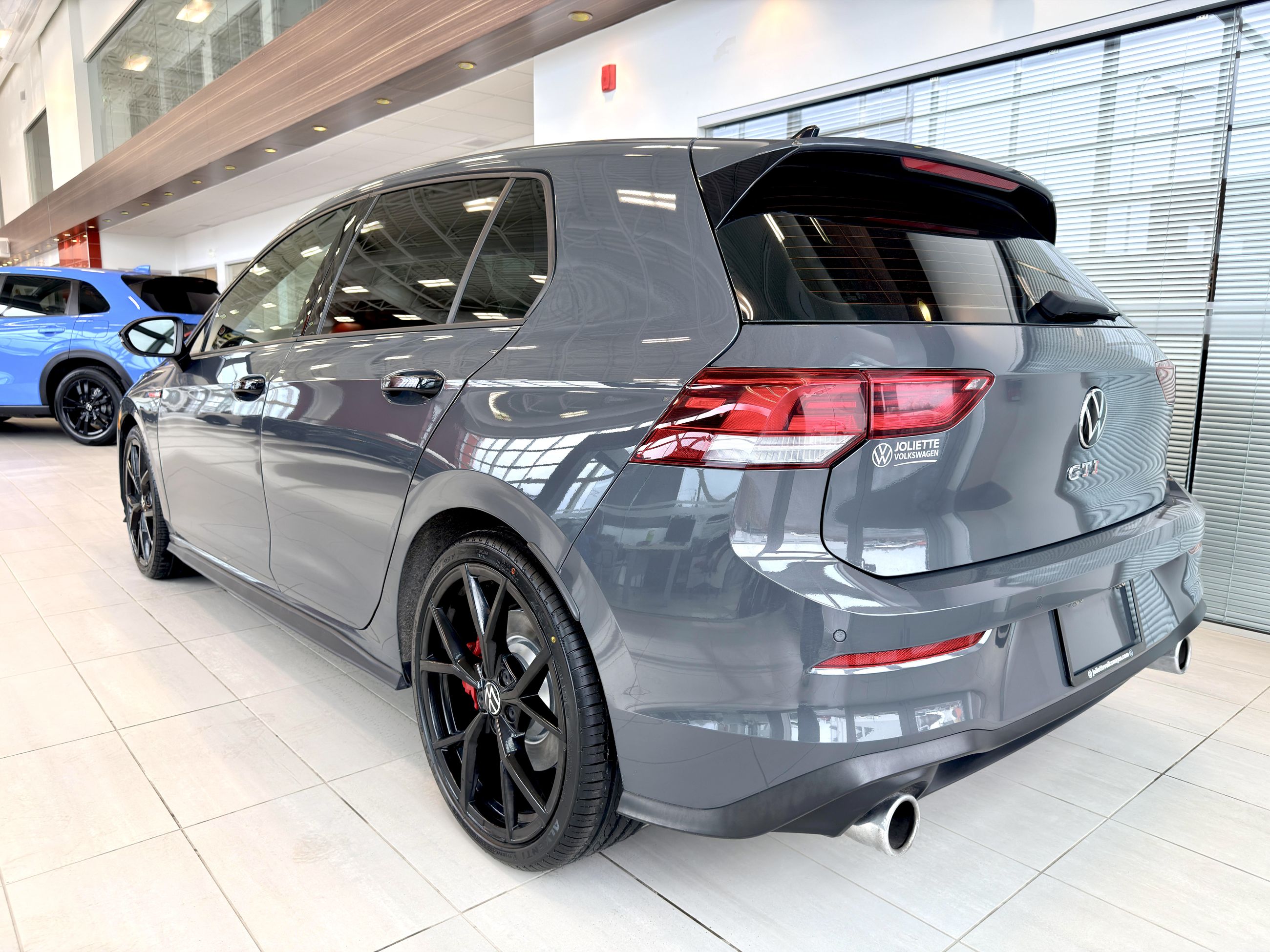 Volkswagen Golf GTI 380 Autobahn 2024-7