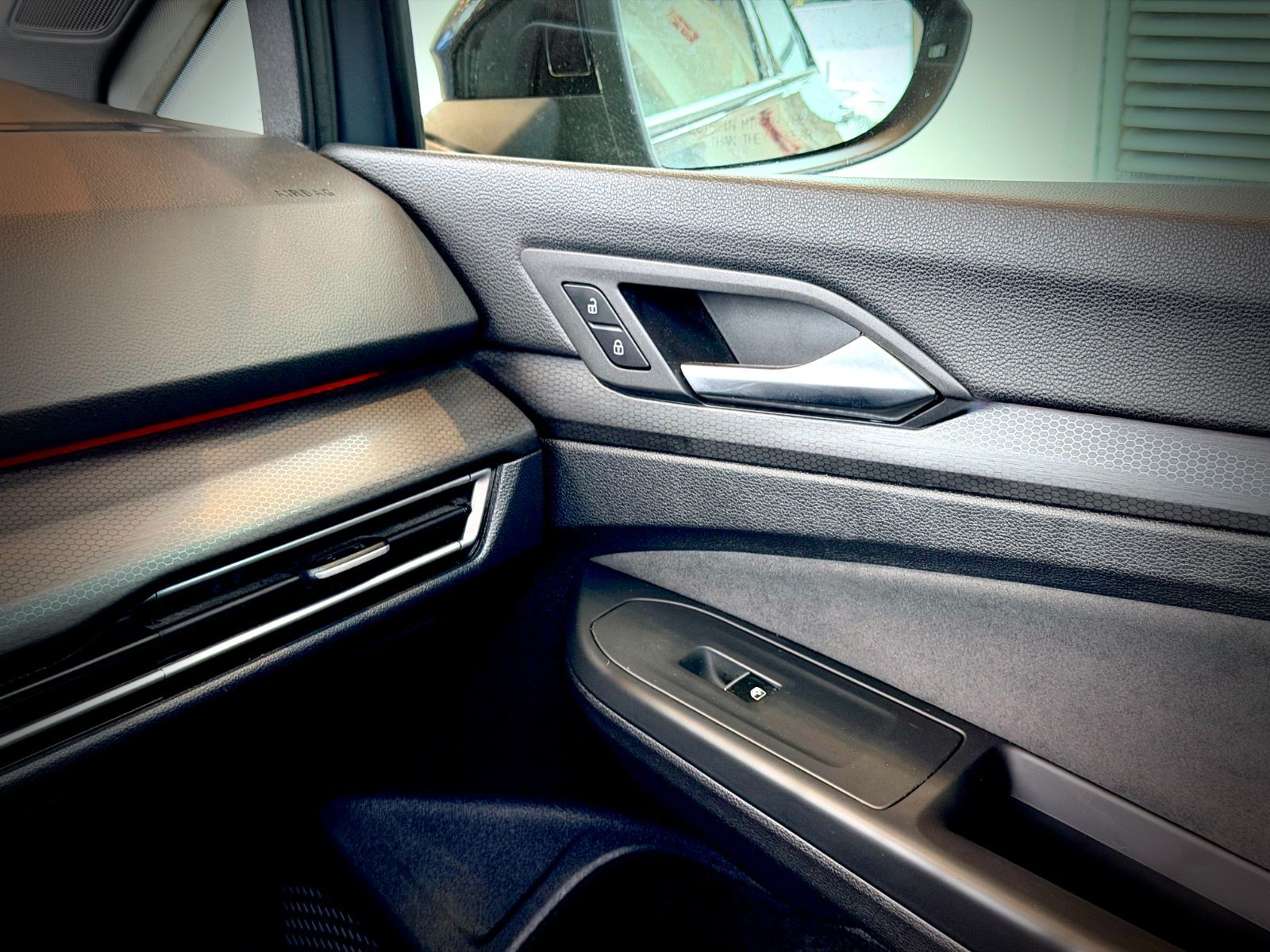 Volkswagen Golf GTI 380 Autobahn 2024-29