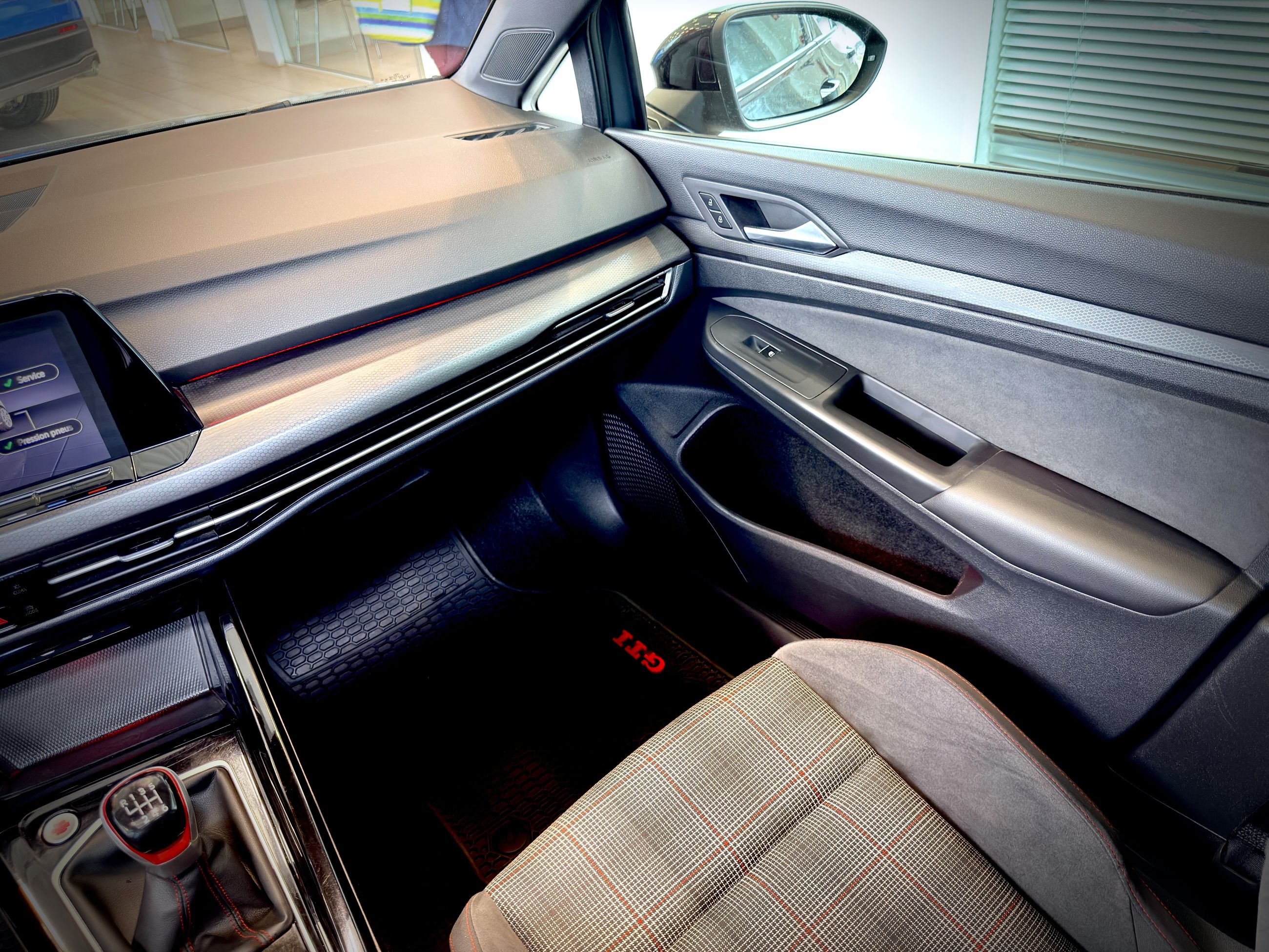 Volkswagen Golf GTI 380 Autobahn 2024-20
