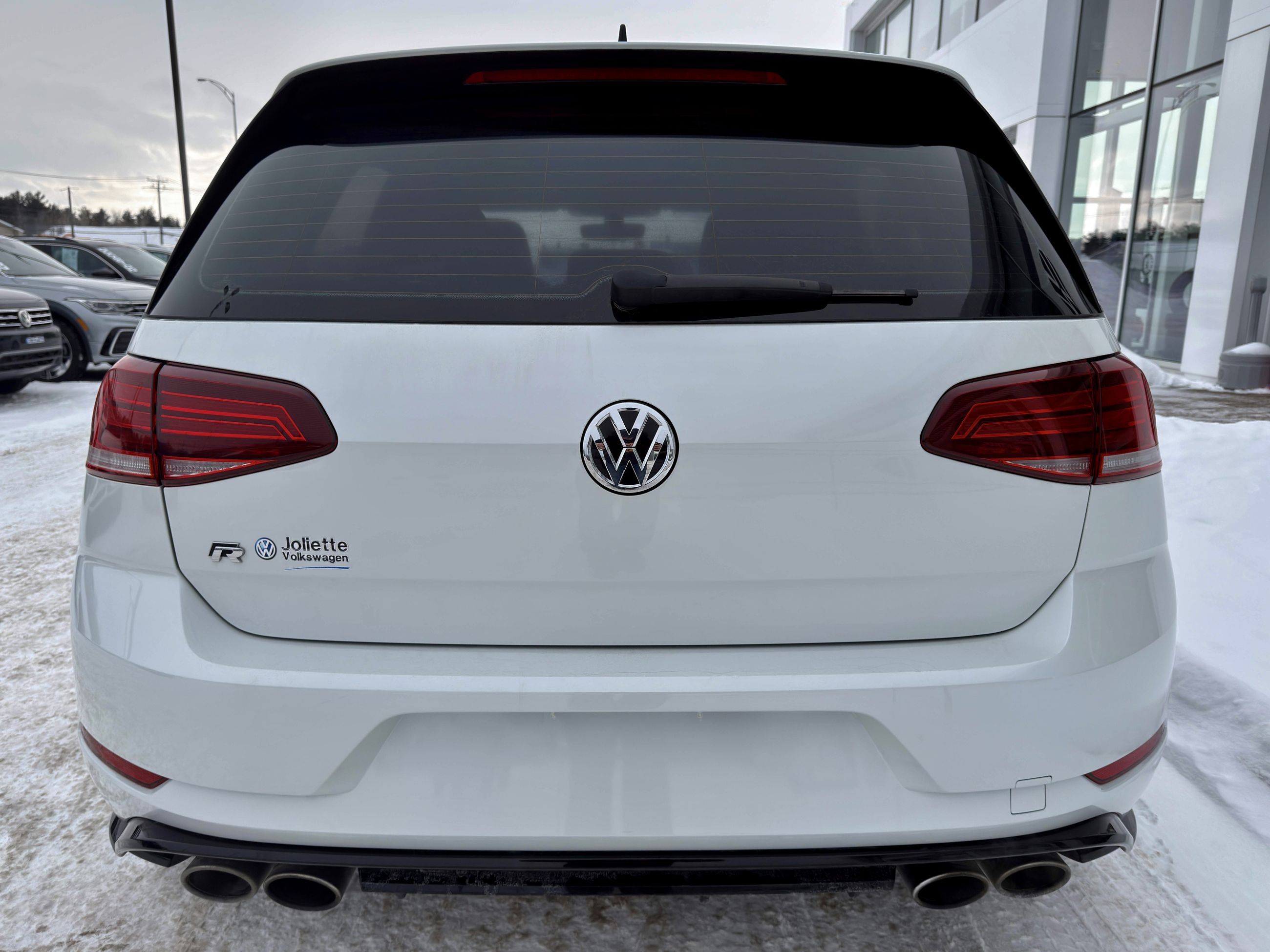 Volkswagen Golf R  2019-9