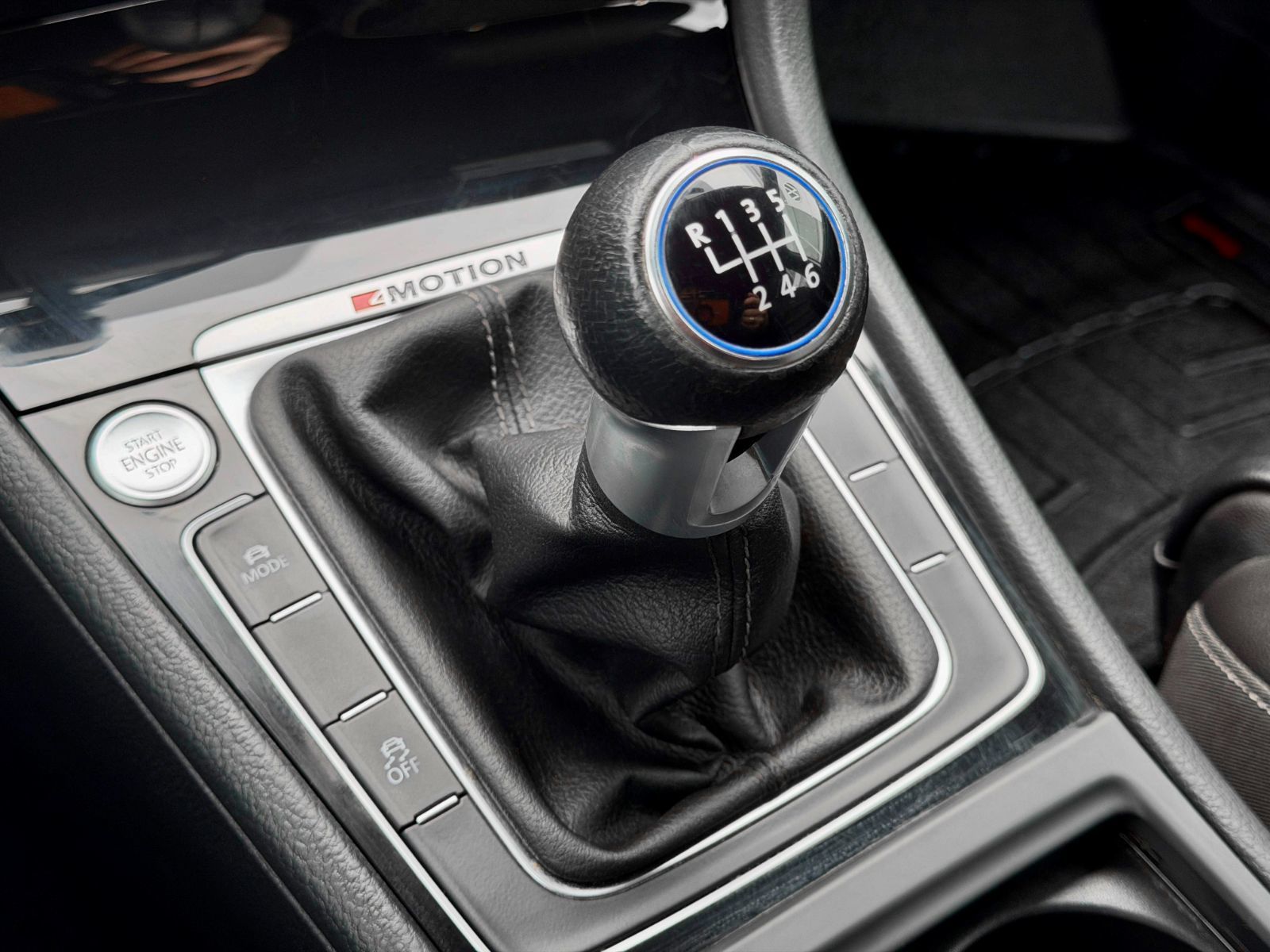 Volkswagen Golf R  2019-28