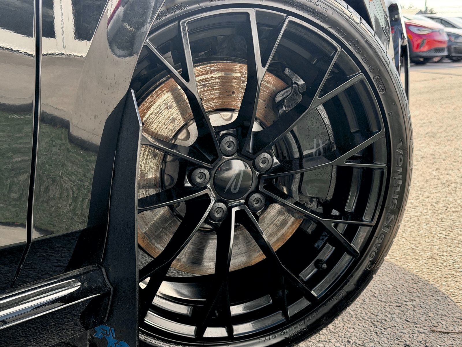 Volkswagen Golf R Black Edition 2025-18