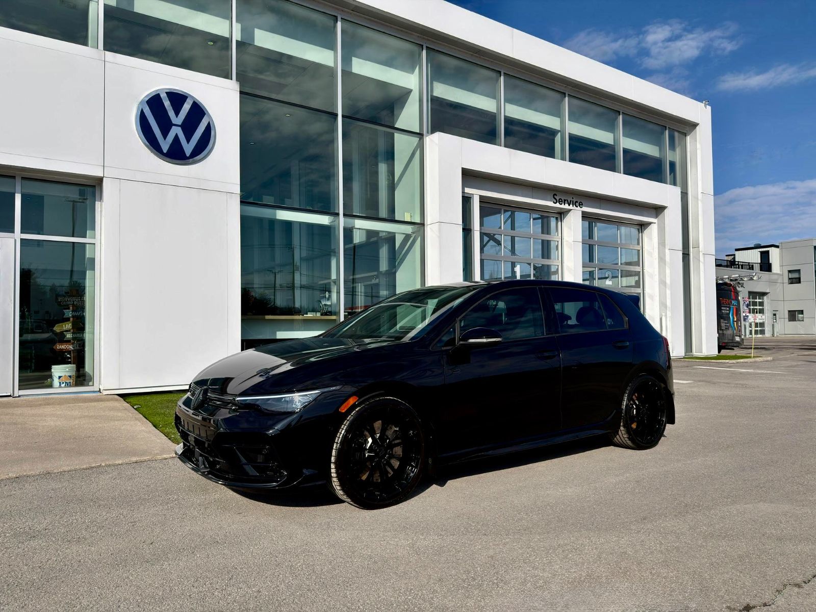 Volkswagen Golf R Black Edition 2025-38