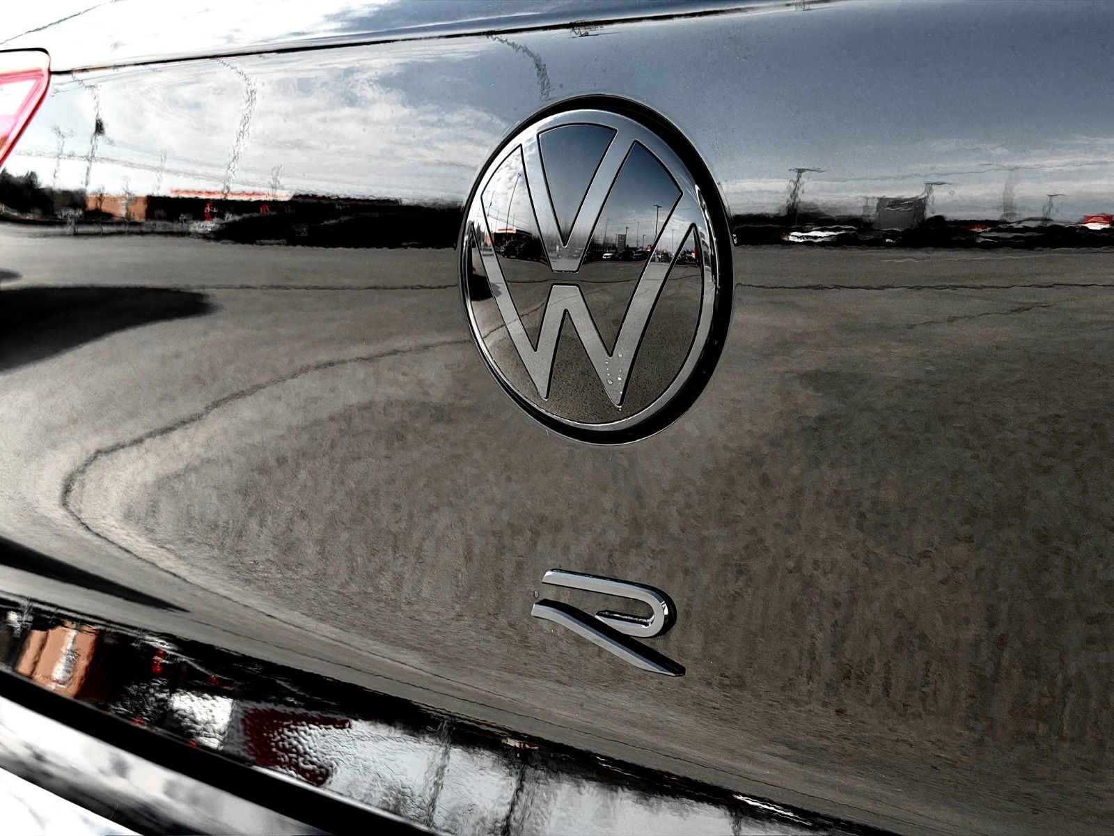 Volkswagen Golf R Black Edition 2025-14