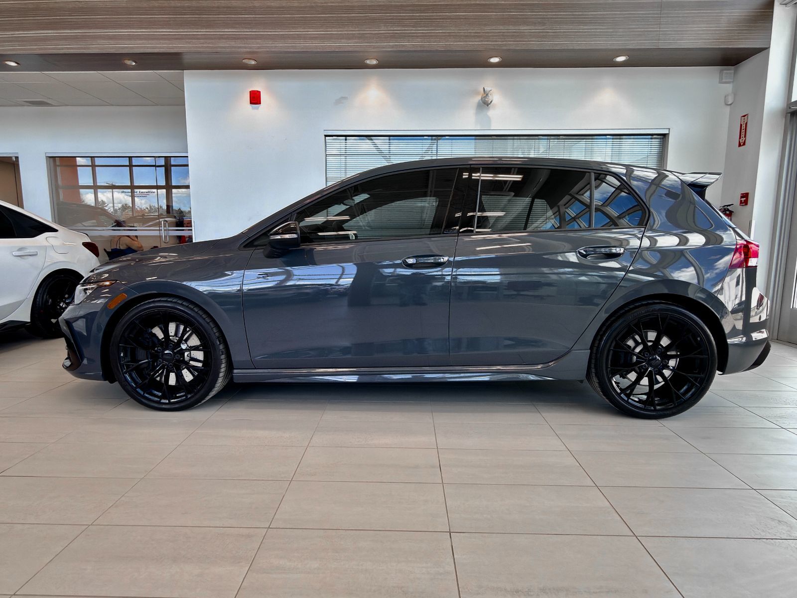 Photo Volkswagen Golf R Black Edition 2026 #7