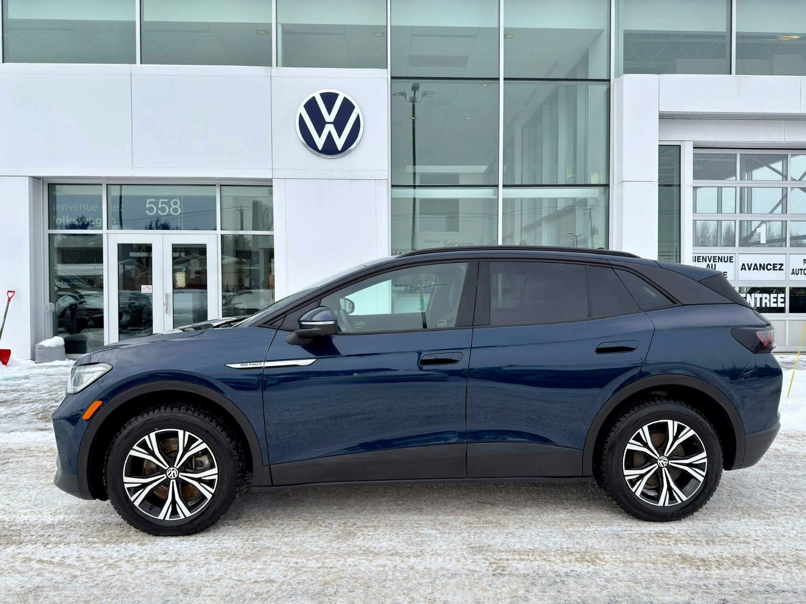 Volkswagen ID.4 Pro S AWD 2023-6