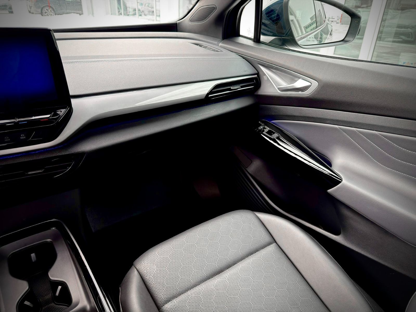 Volkswagen ID.4 Pro S AWD 2023-19