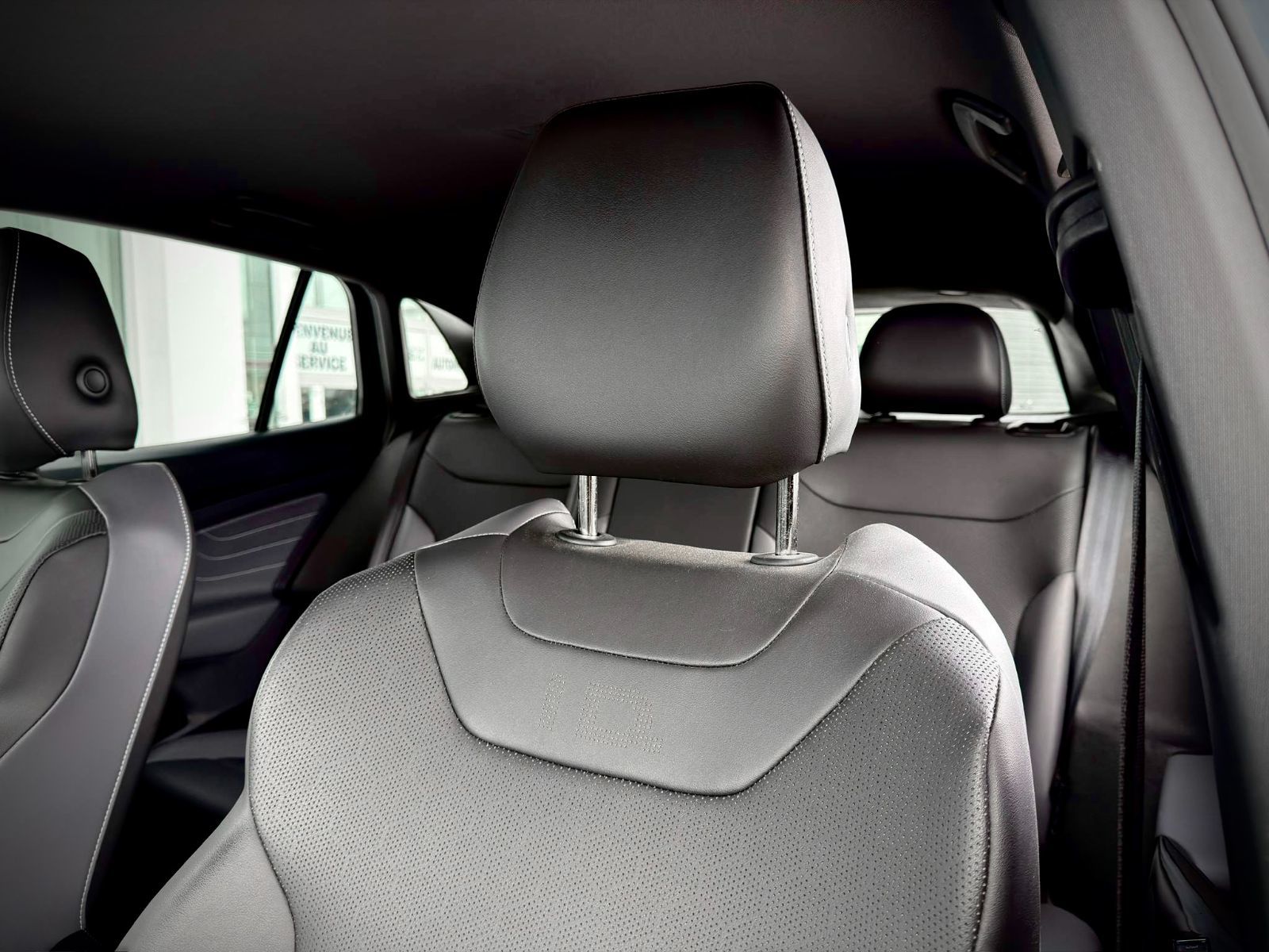 Volkswagen ID.4 Pro S AWD 2023-16