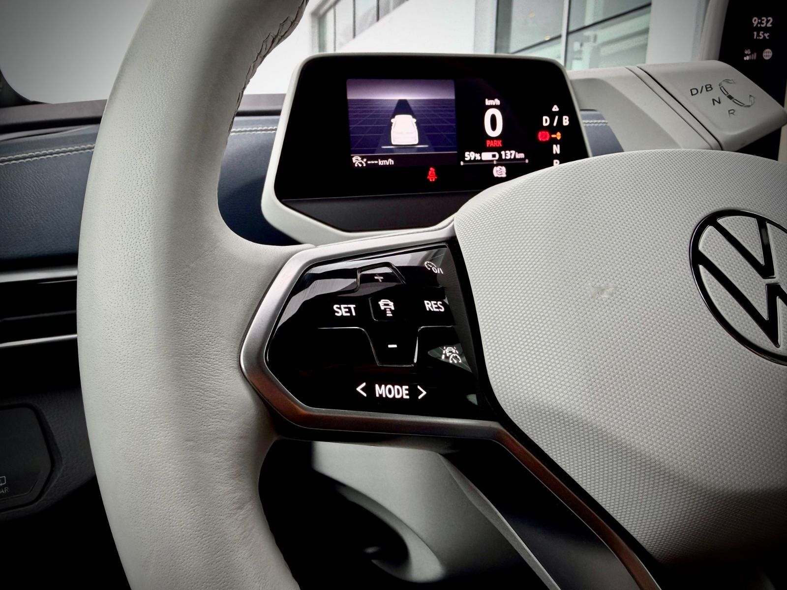 2023 Volkswagen ID.4 Pro-20