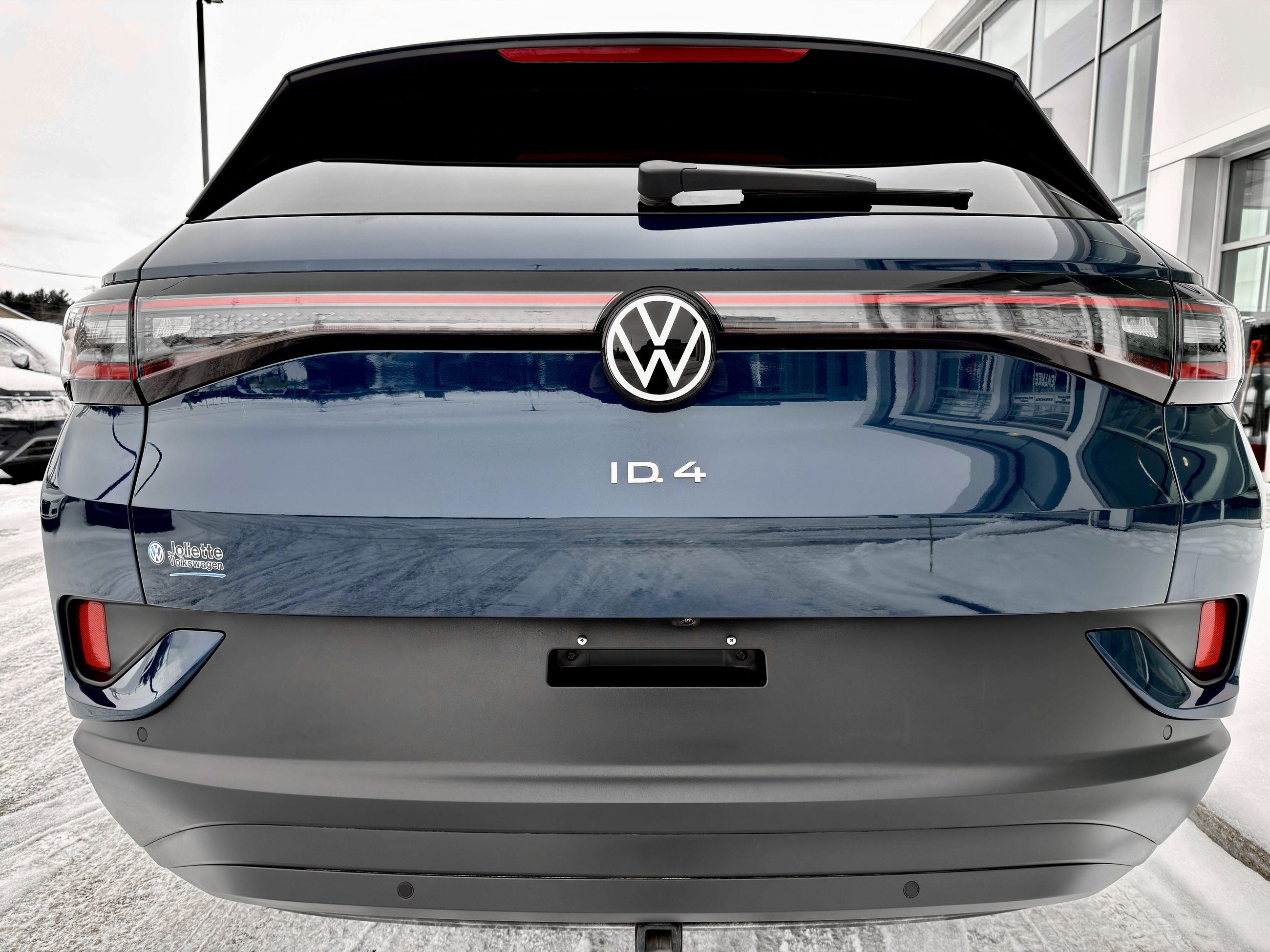 2023 Volkswagen ID.4 Pro-8