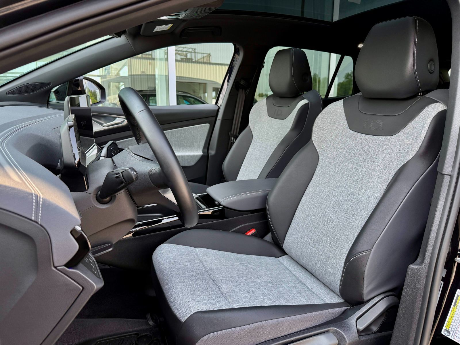 Volkswagen ID.4 Pro 2024-16