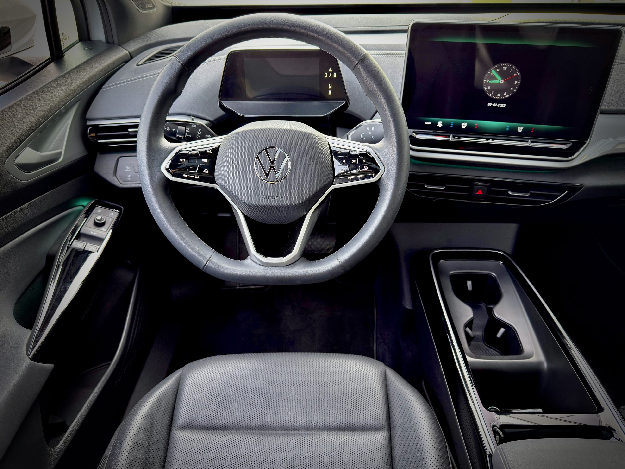 Volkswagen ID.4 Pro S 2024-22