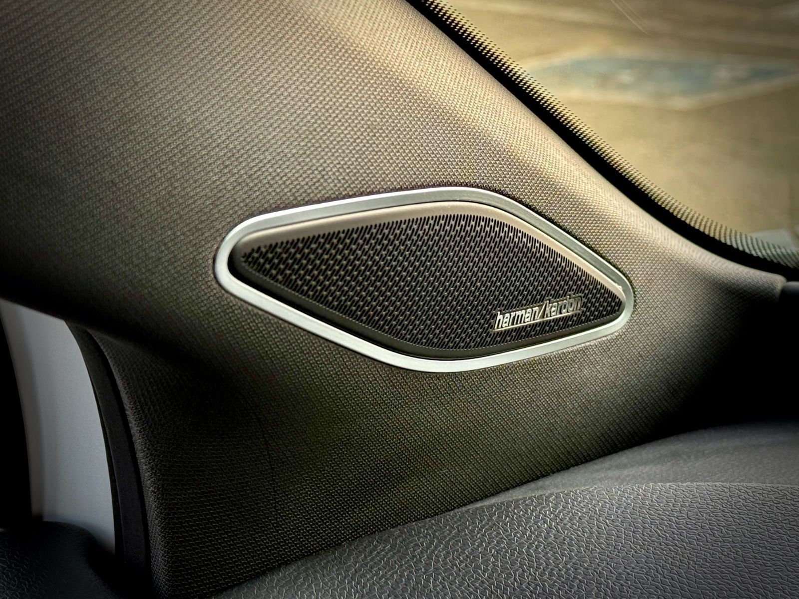 Volkswagen ID.4 Pro S 2024-32