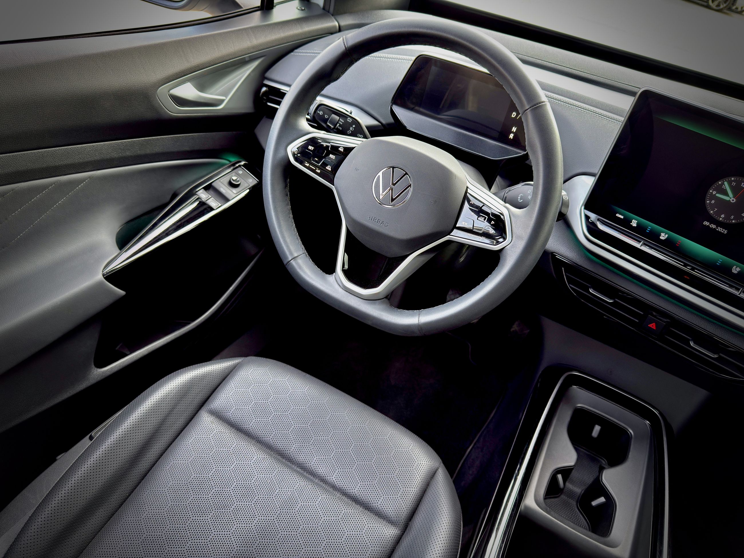 Volkswagen ID.4 Pro S 2024-21