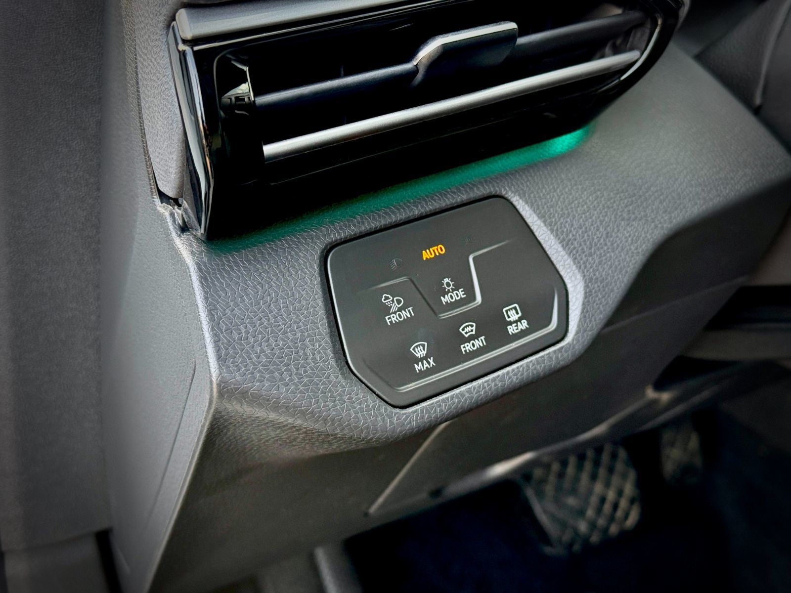 Volkswagen ID.4 Pro S 2024-30