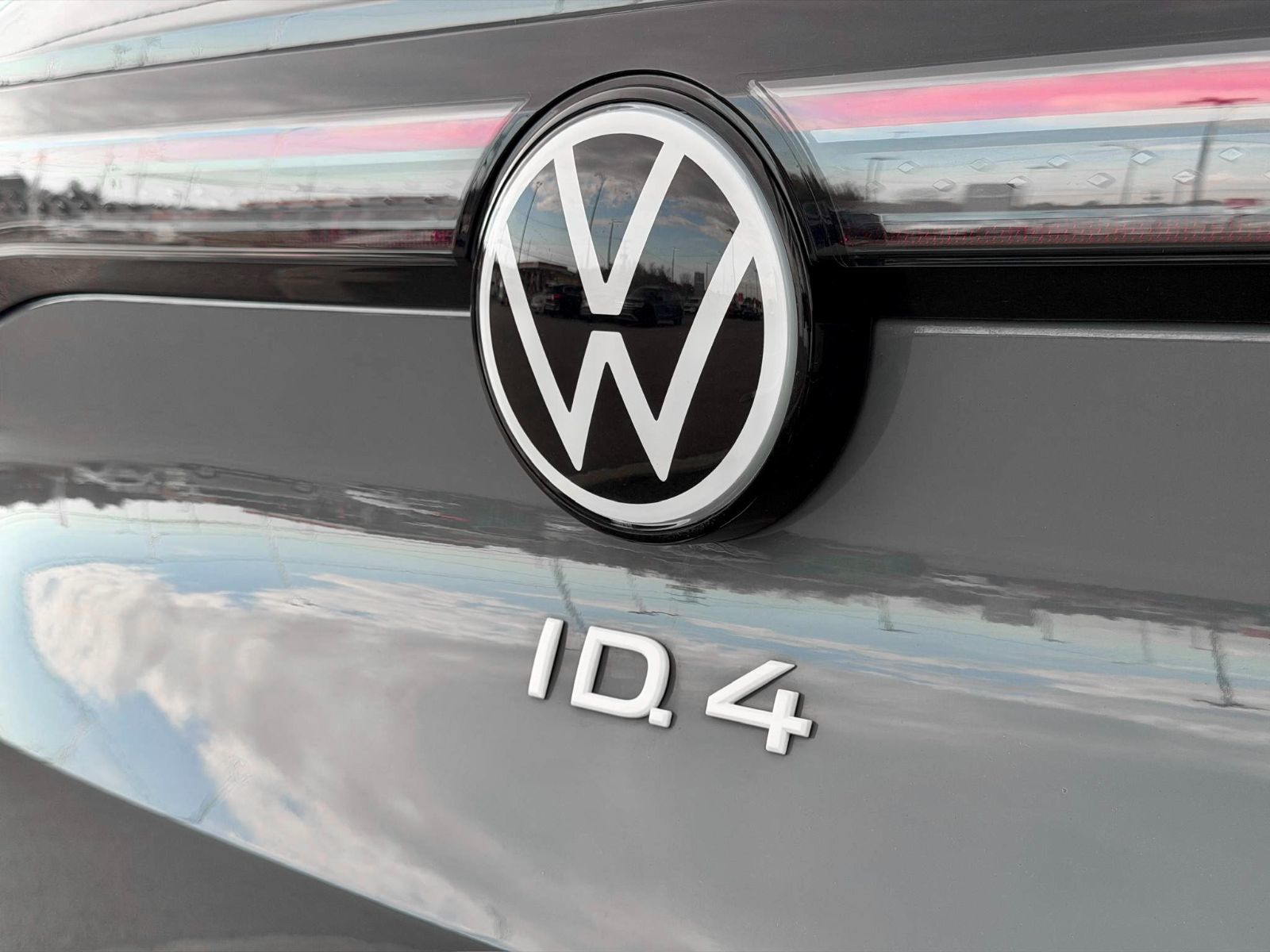 Volkswagen ID.4 Pro S 2025-12