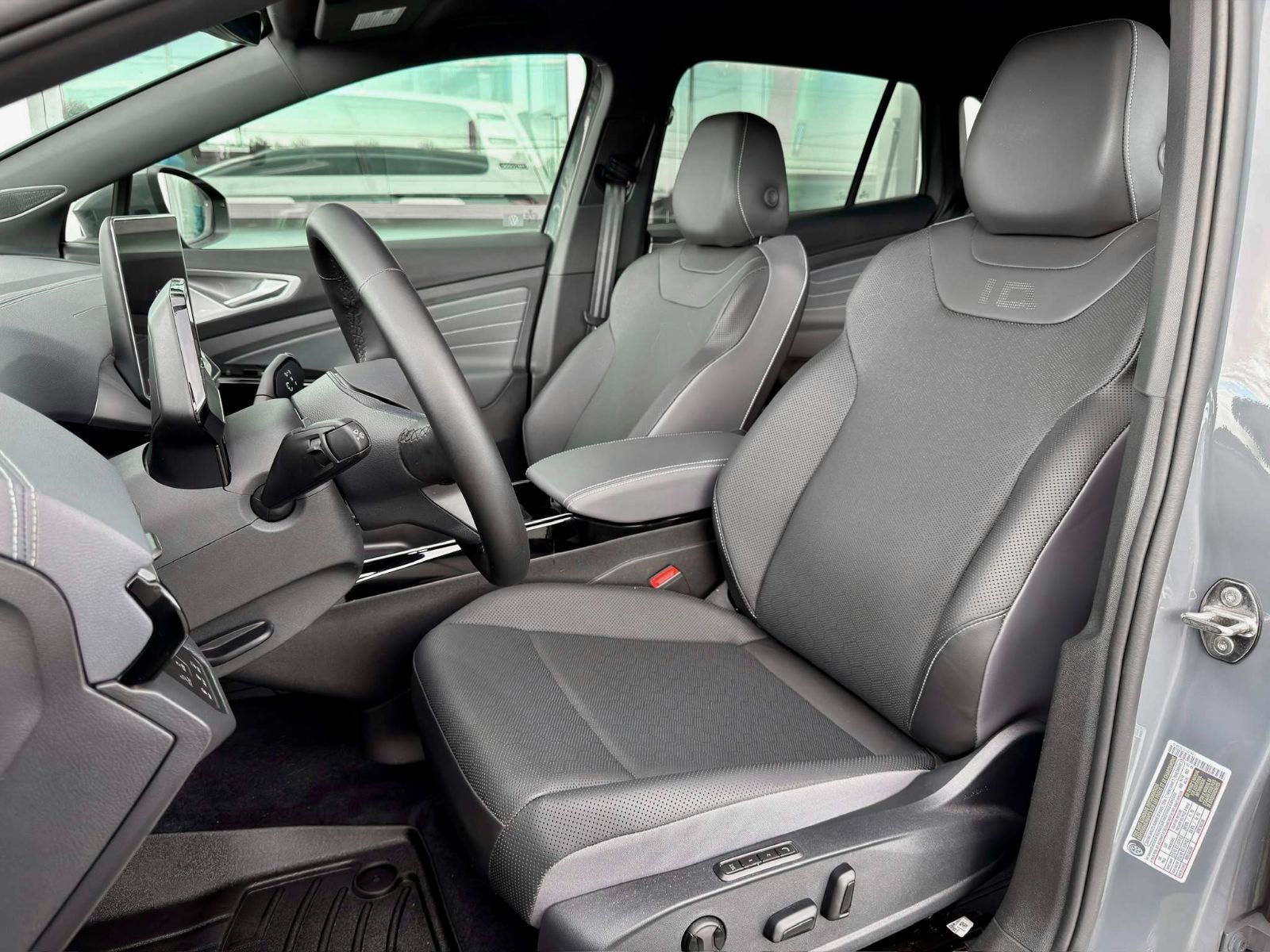 Volkswagen ID.4 Pro S 2025-16