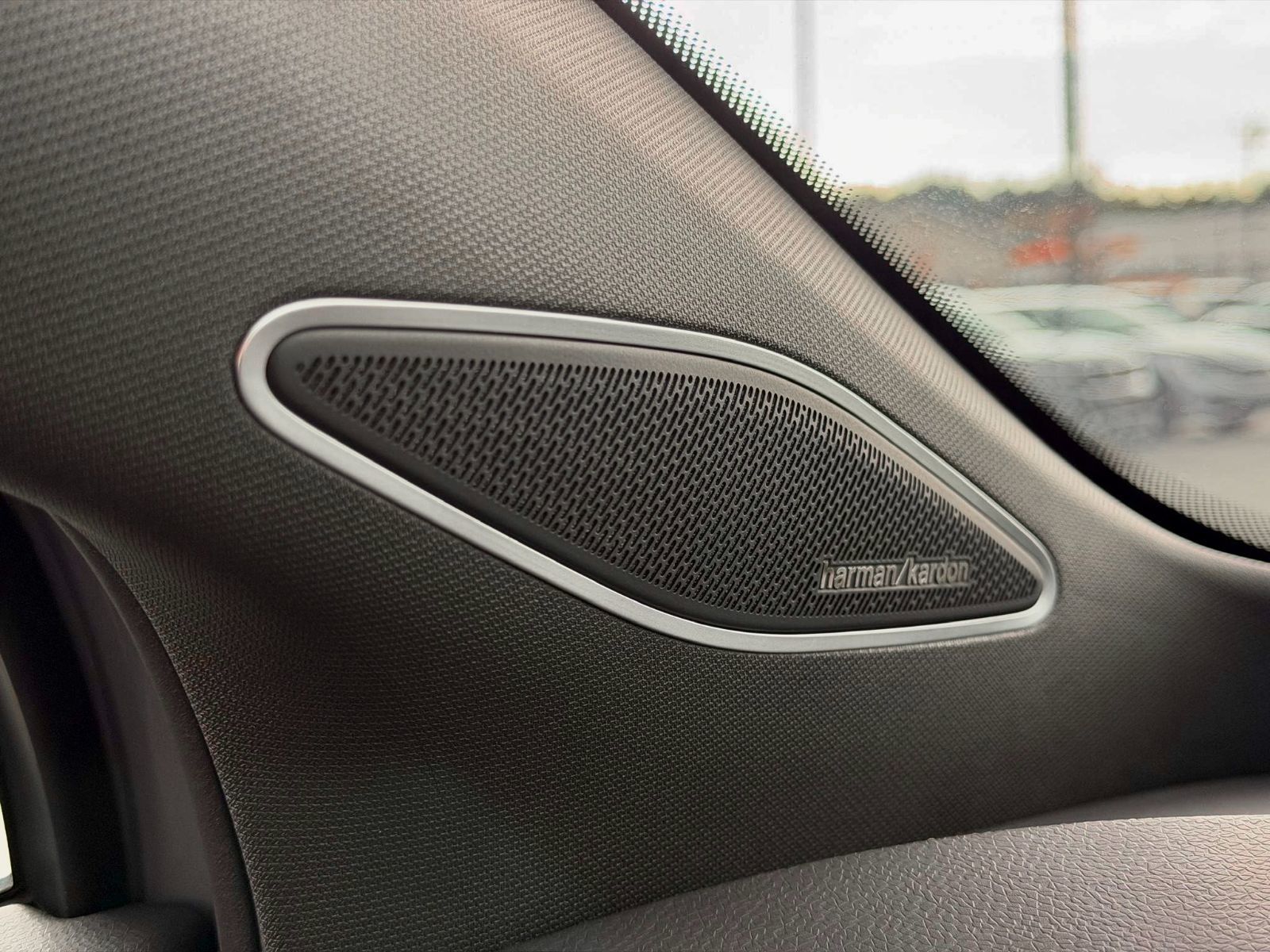 Volkswagen ID.4 Pro S 2025-29