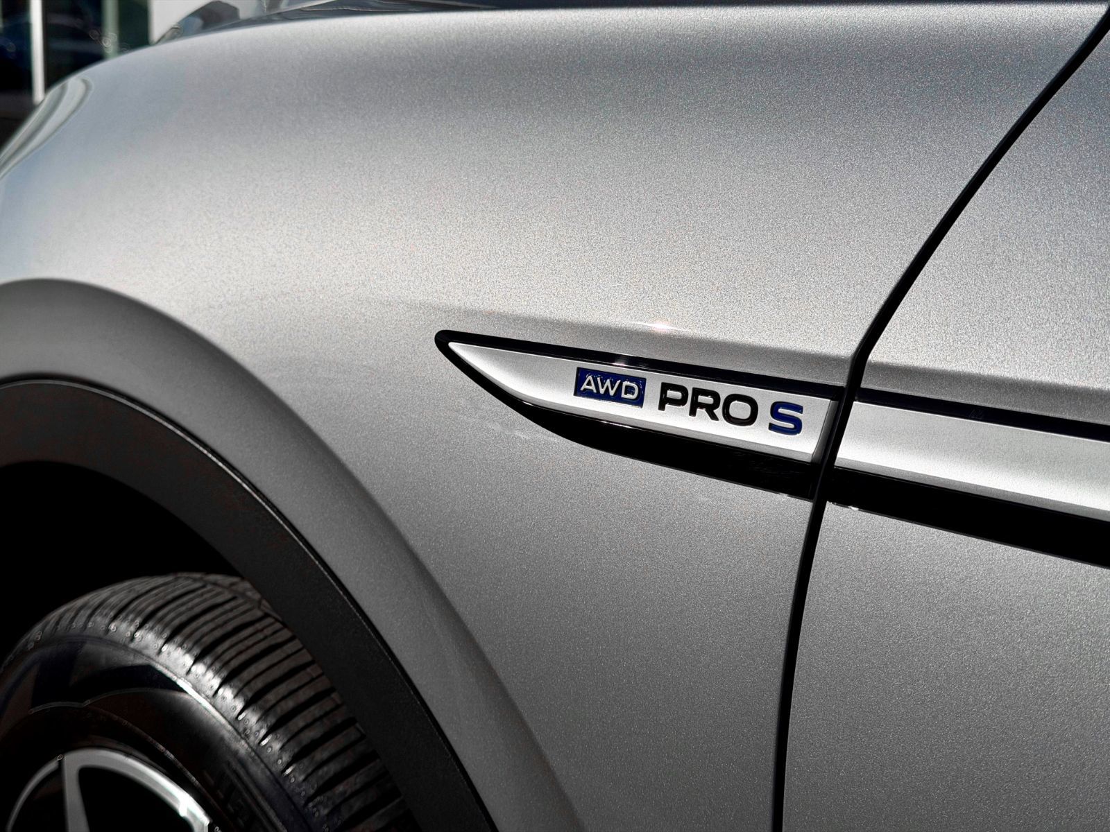 Volkswagen ID.4 Pro S 2025-15