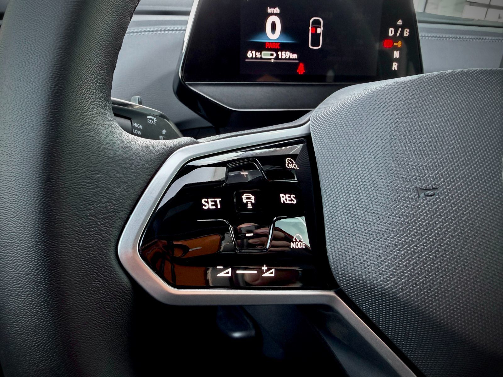 Volkswagen ID.4 Pro S 2025-29