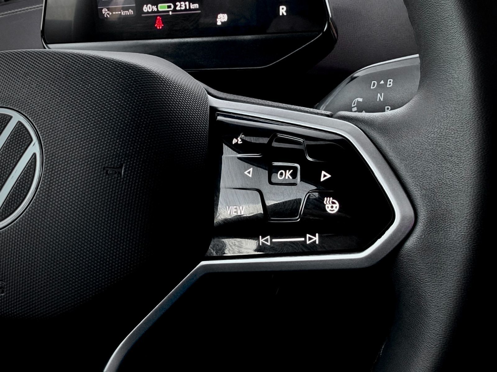 Volkswagen ID.4 Pro 2025-25