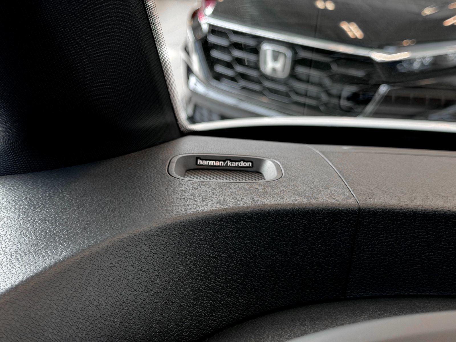 Volkswagen ID. Buzz 1st Edition 2025-24