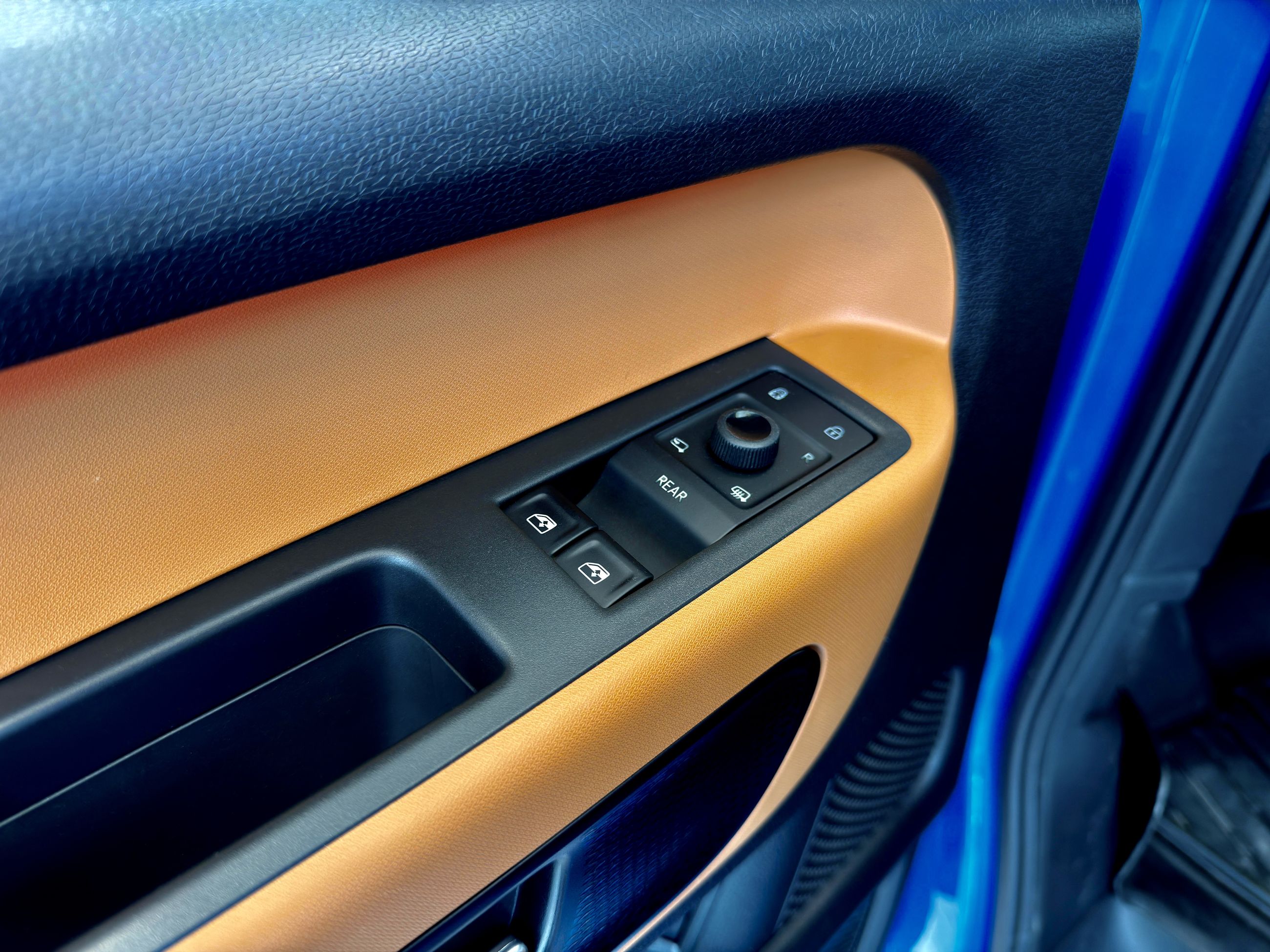 Volkswagen ID. Buzz 1st Edition 2025-40