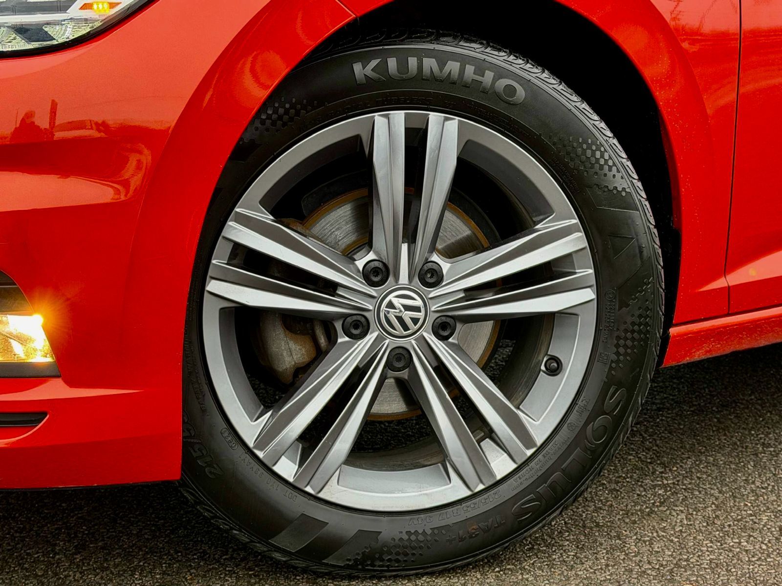 Volkswagen Jetta Highline 2019-17